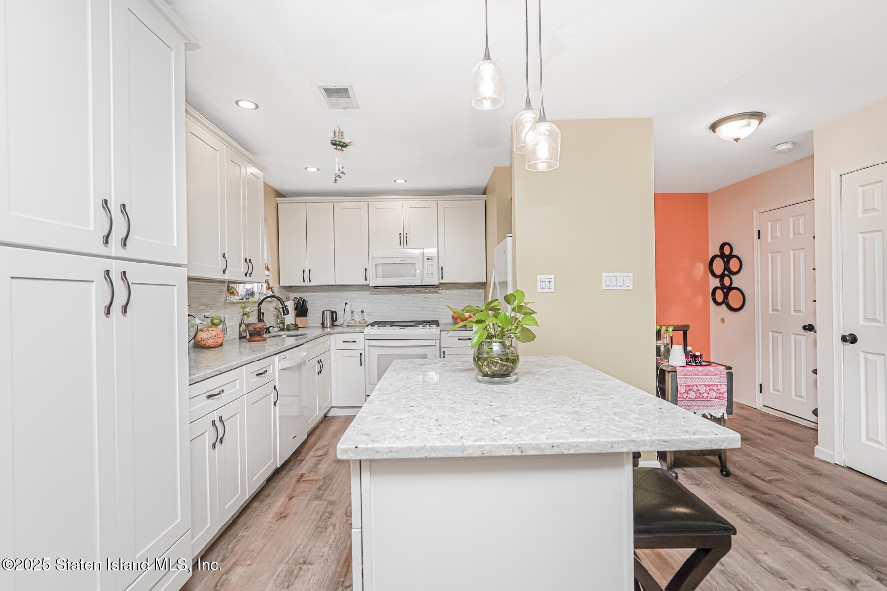 72 Eric Lane, Staten Island, NY, 10308 image 12