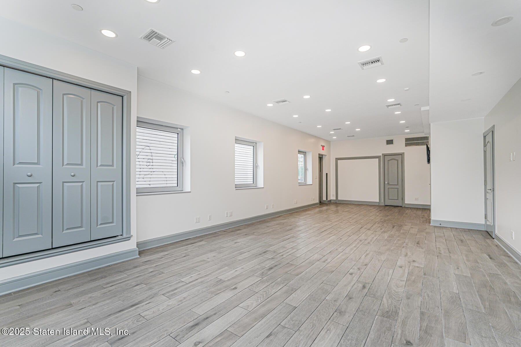 271 Walker Street Image 3