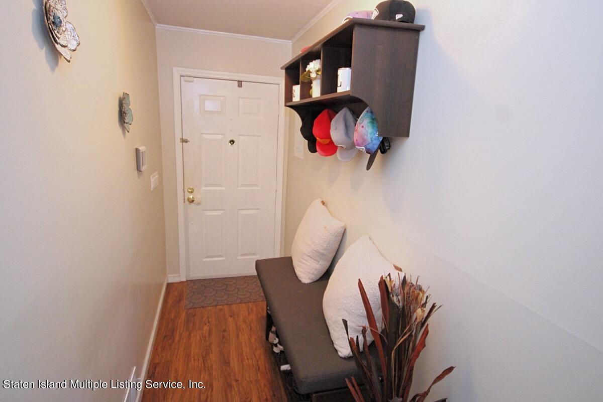 16 Shepard Avenue Image 3