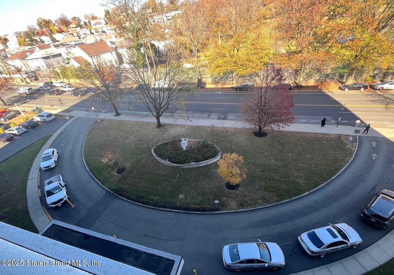 1100 Clove Road 3c Image 4