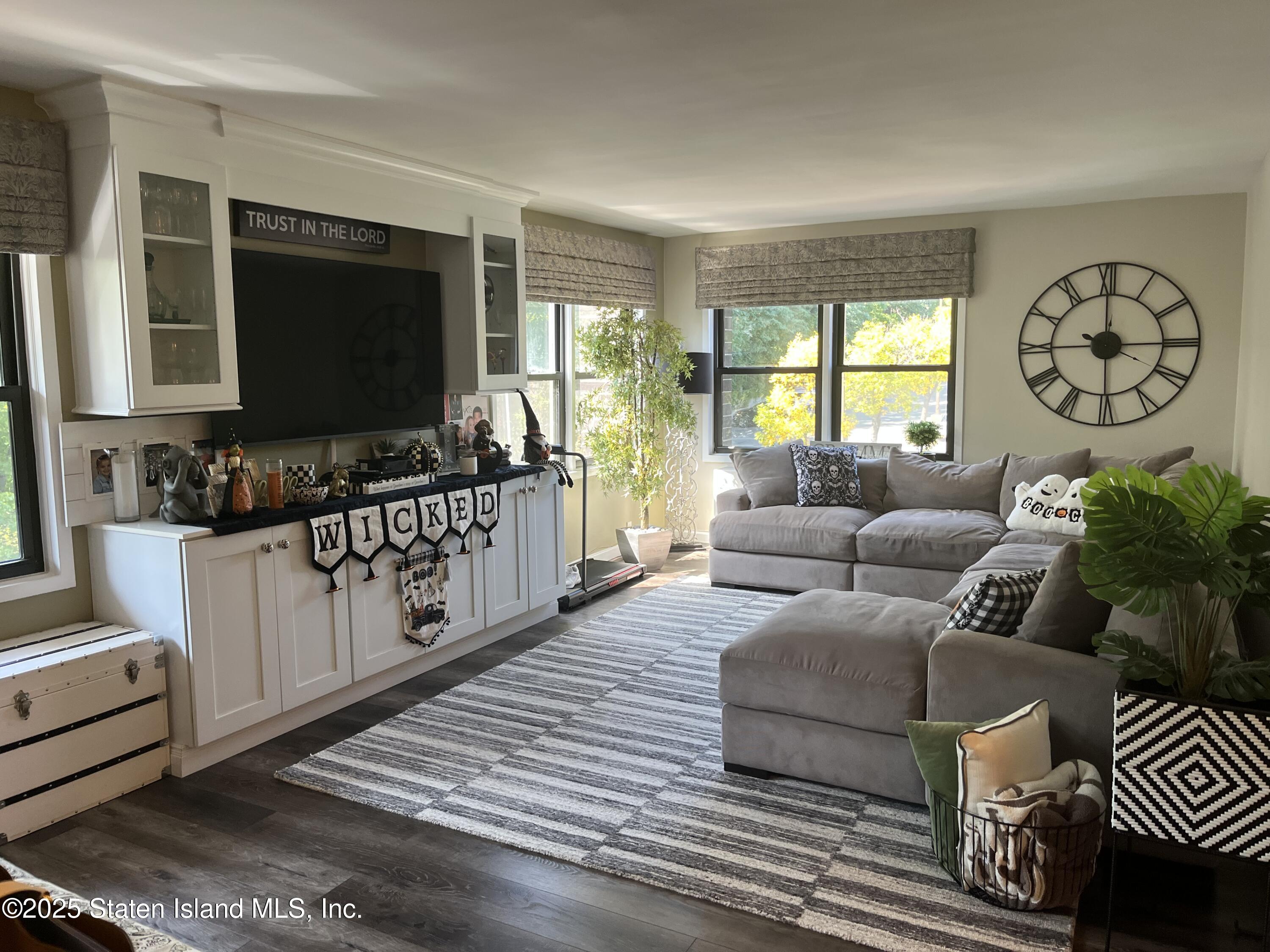 1100 Clove Road 3c, Staten Island, NY, 10301 image 25