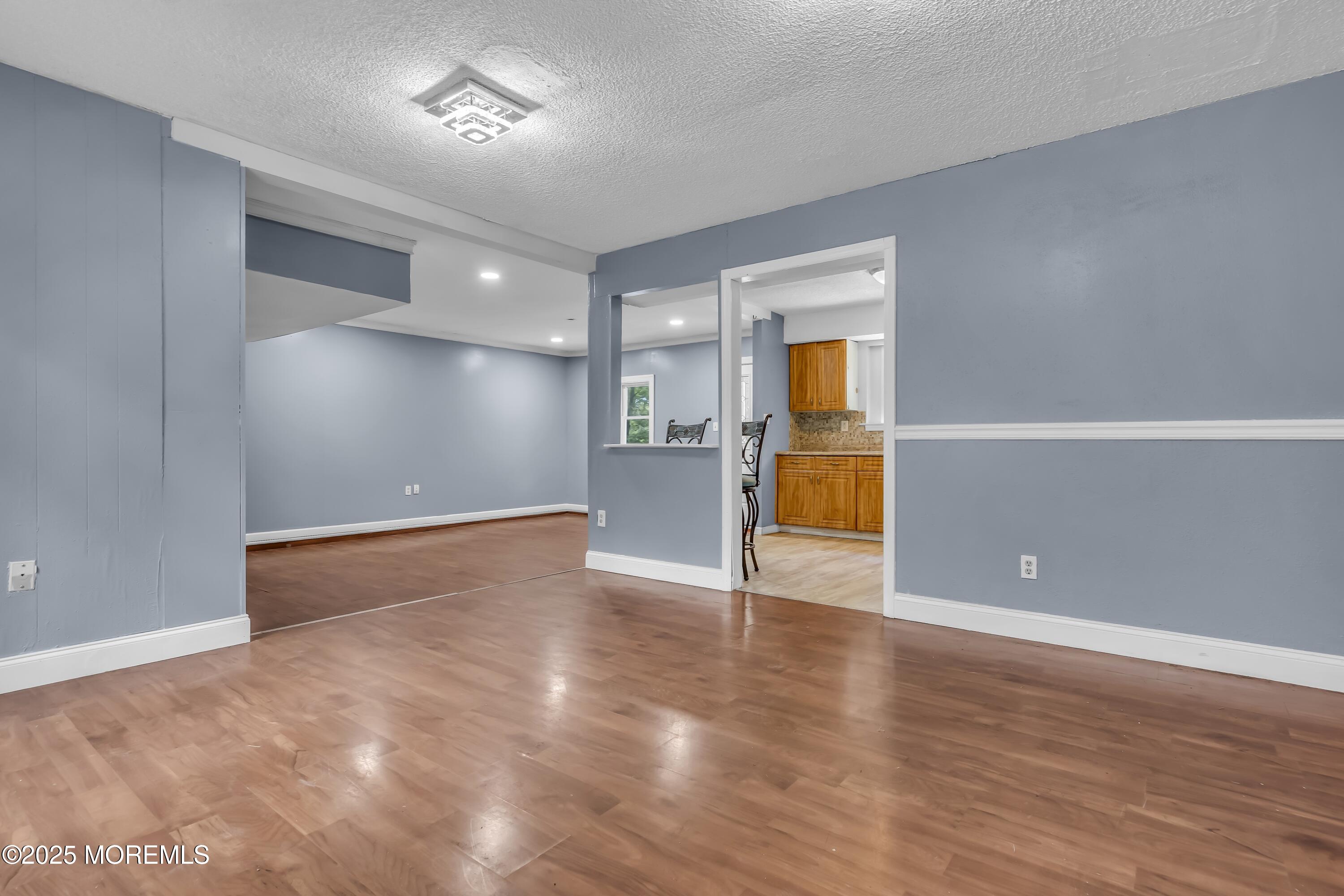 32 1st Street Image 5