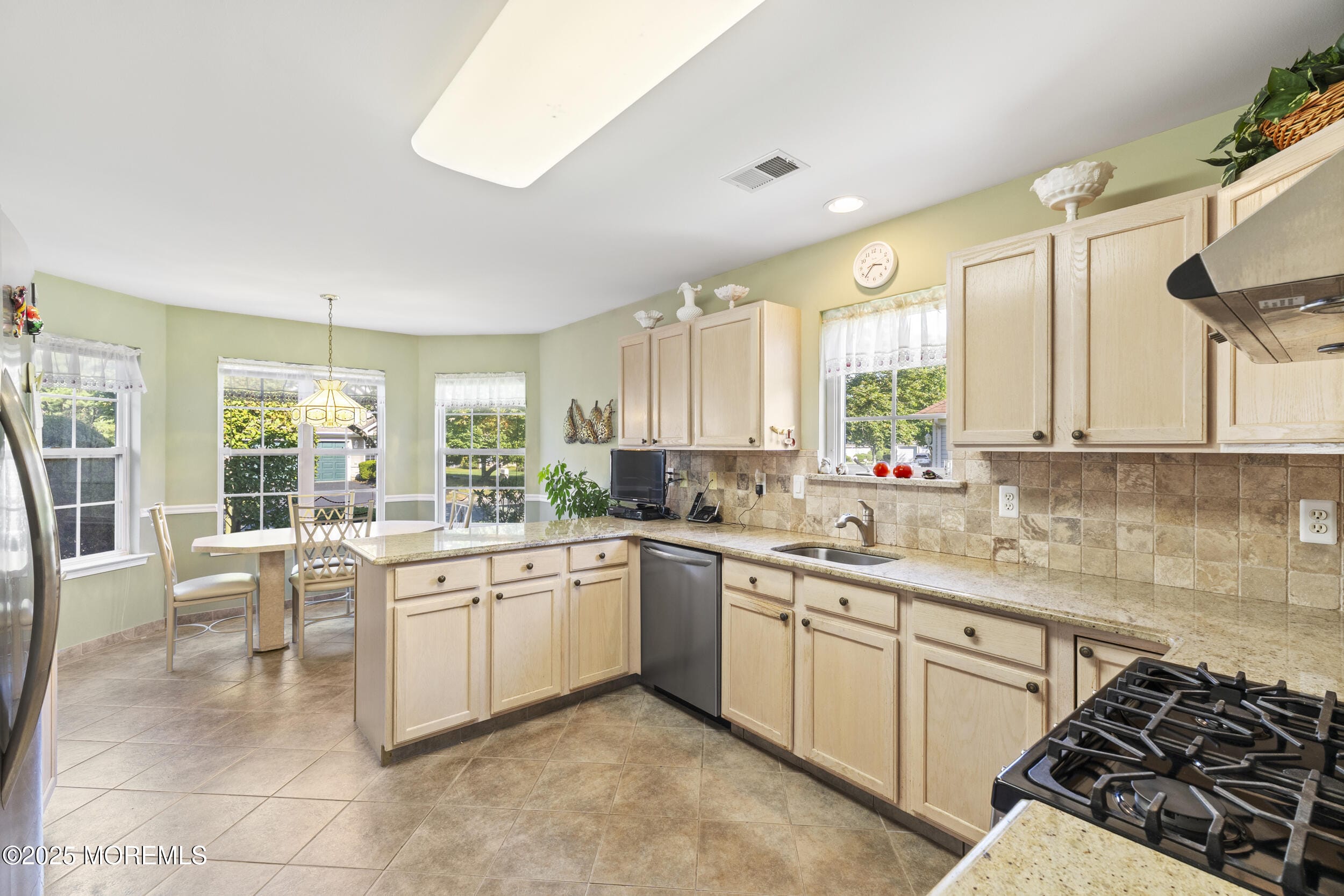 8 Oakmont Road, Lakewood, NJ, 08701 image 10