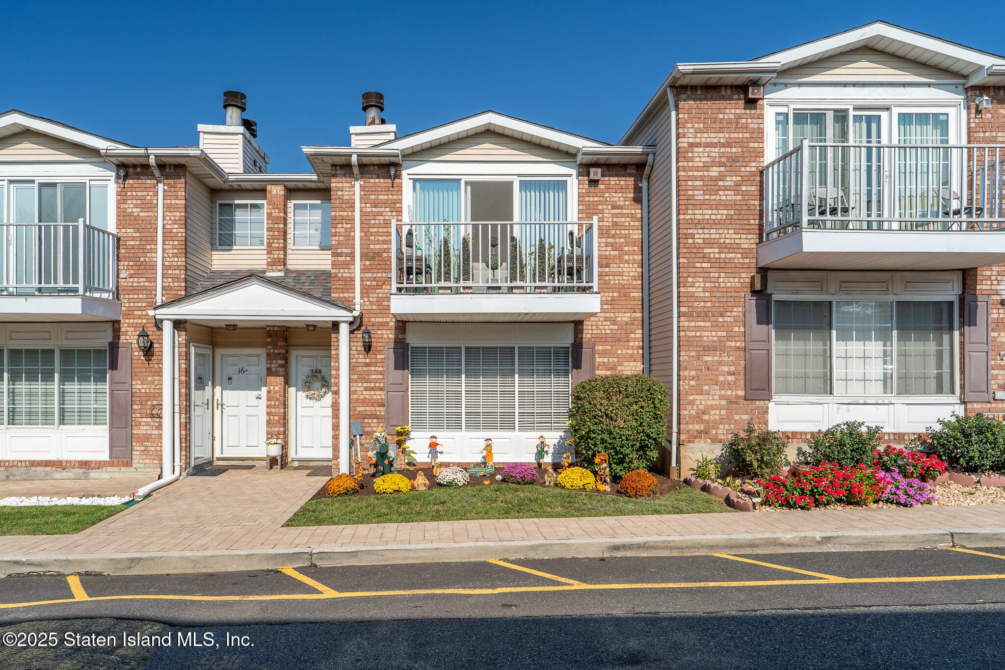 14 Saturn Lane, Staten Island, NY, 10314