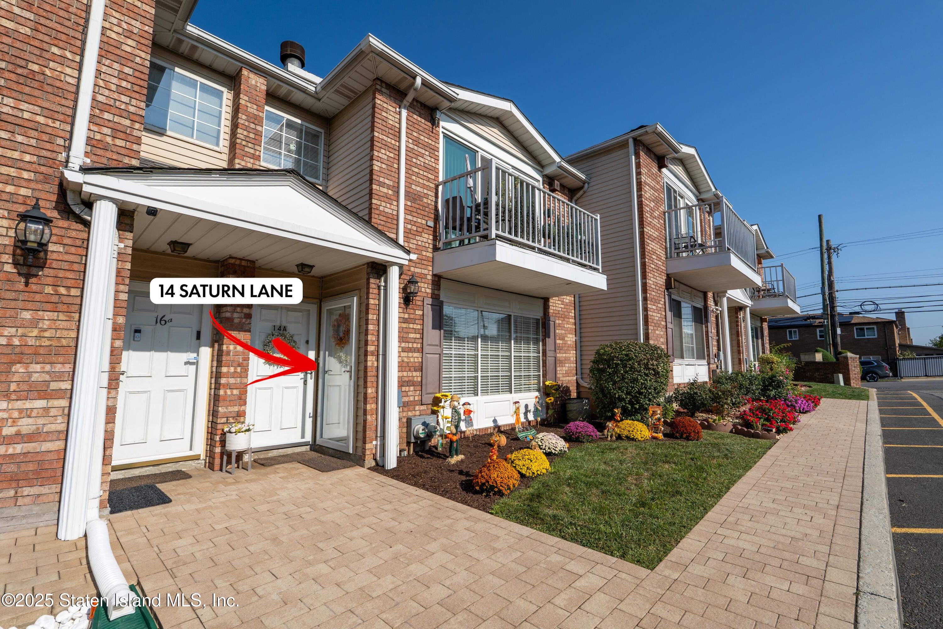 14 Saturn Lane Image 5