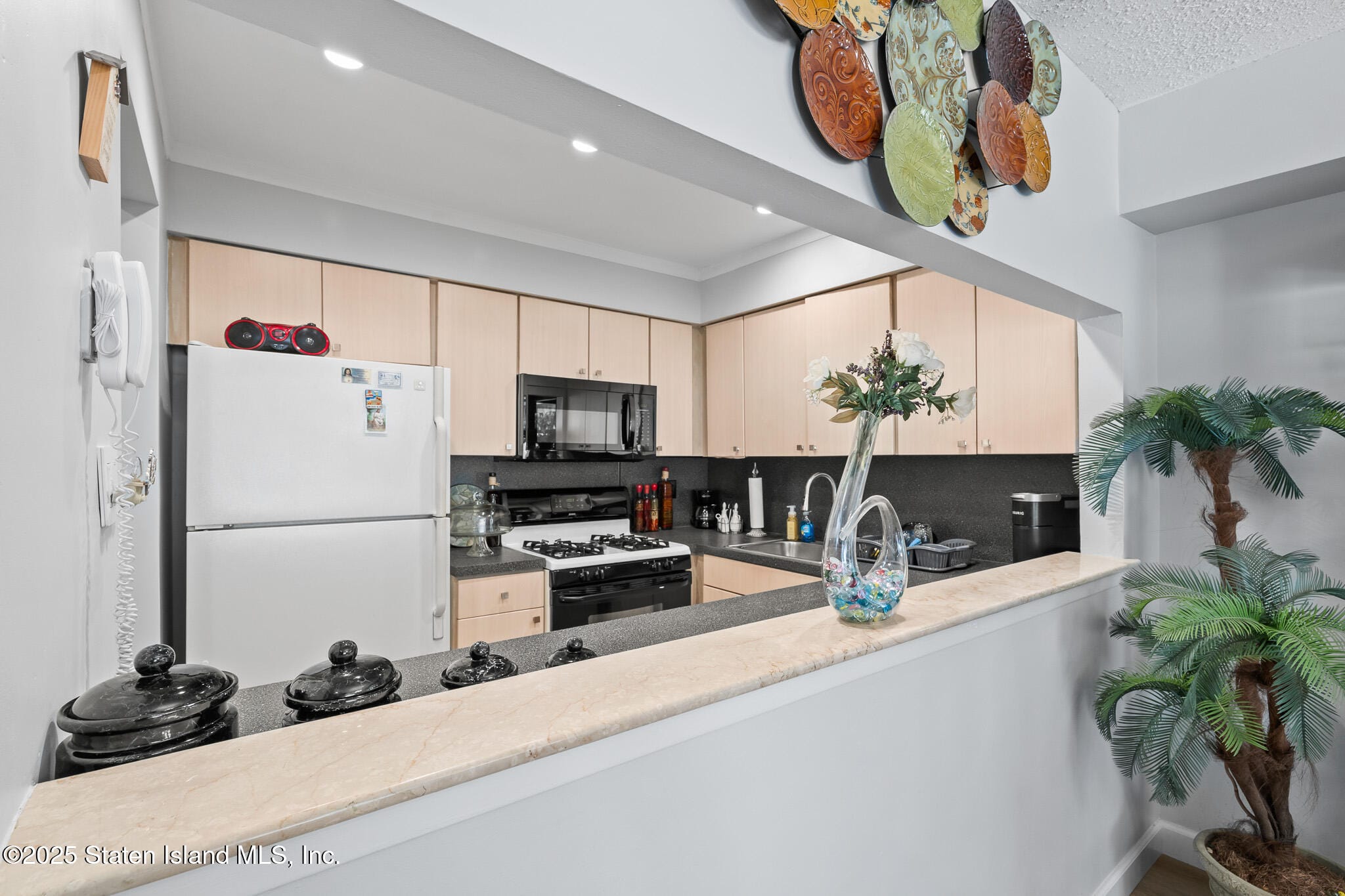 14 Saturn Lane, Staten Island, NY, 10314 image 14