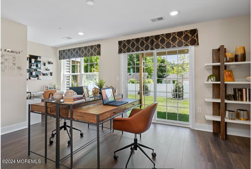 77 Crimson Drive Image 3