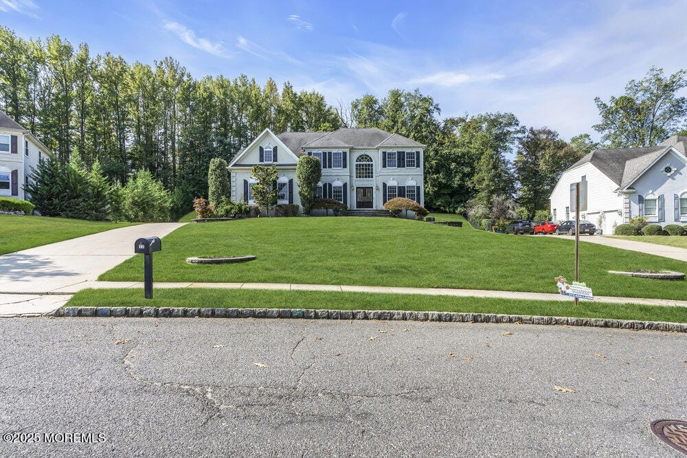 22 Forest Lane Image 3