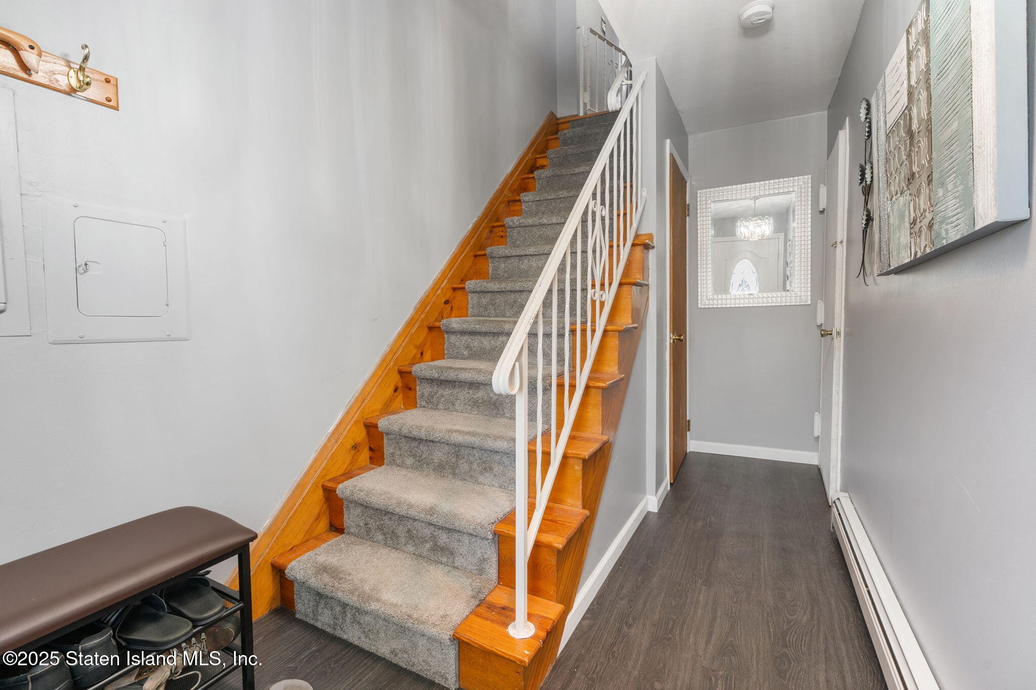 38 Corona Avenue Image 3