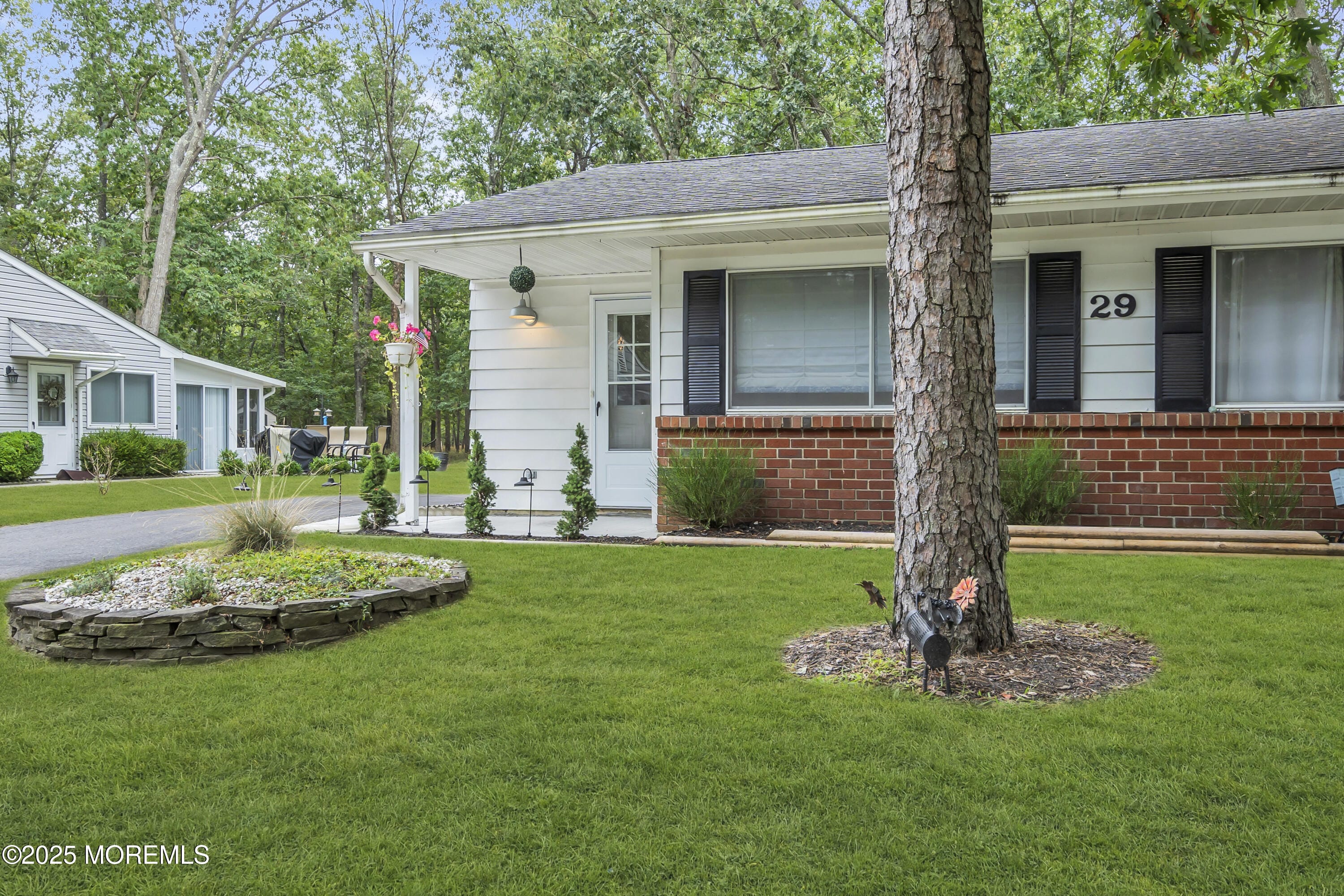 29 Arizona Avenue B Image 3