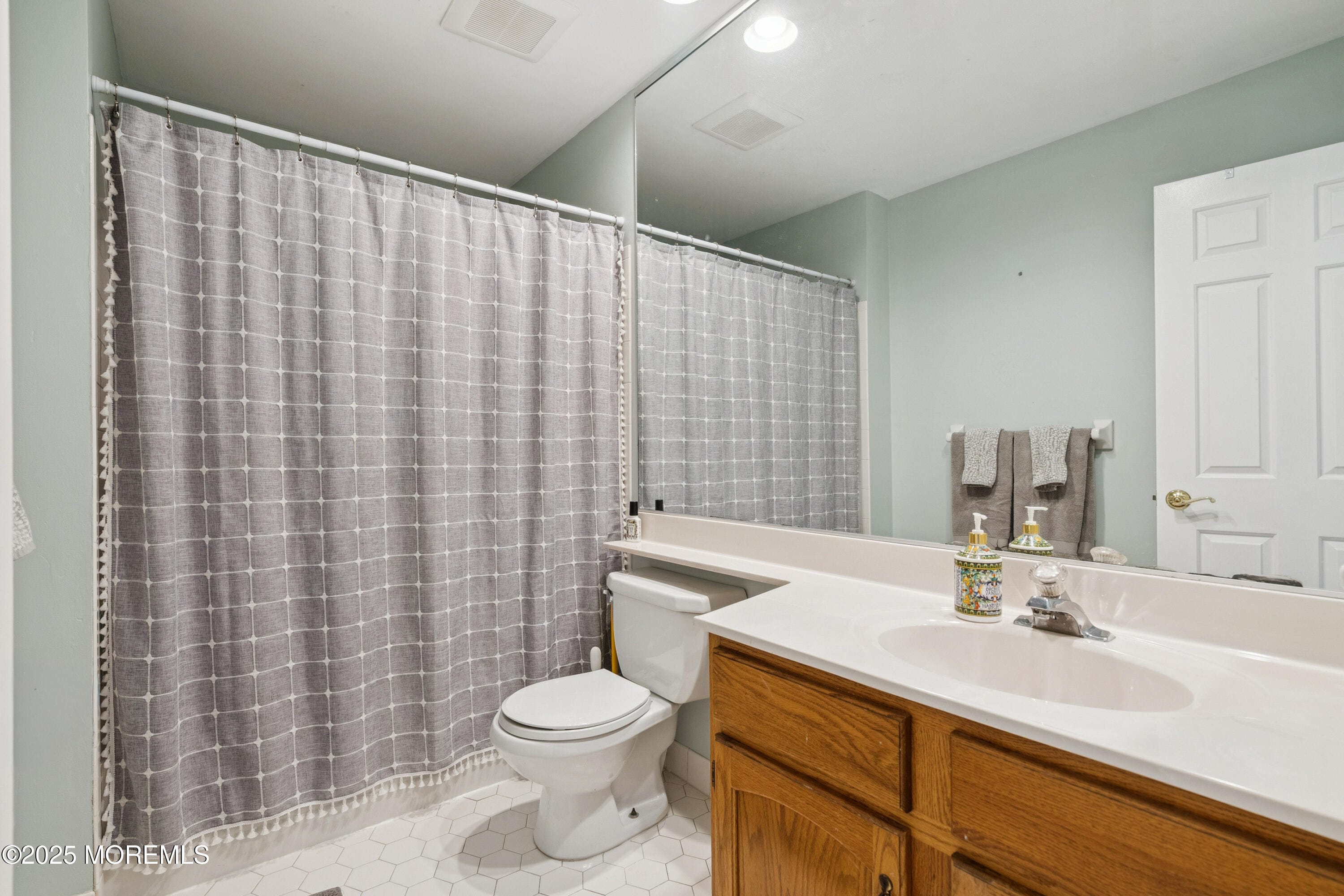 7 Empress Court, Freehold, NJ, 07728 image 16