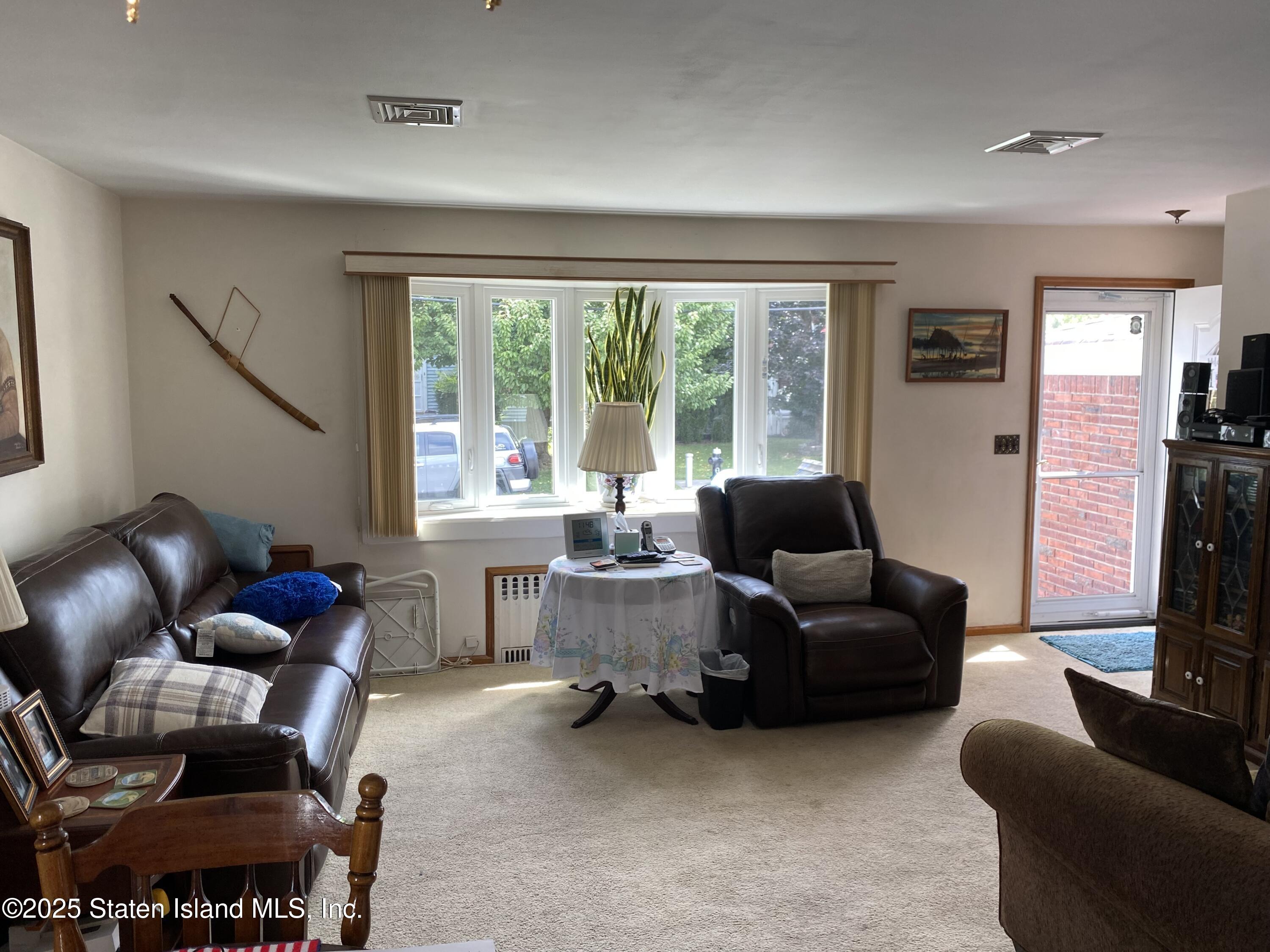 26 Iowa Place Image 5