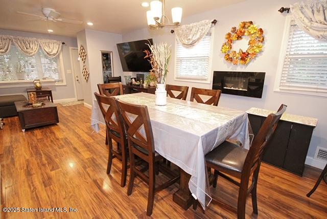 336 Van Name Avenue Image 5