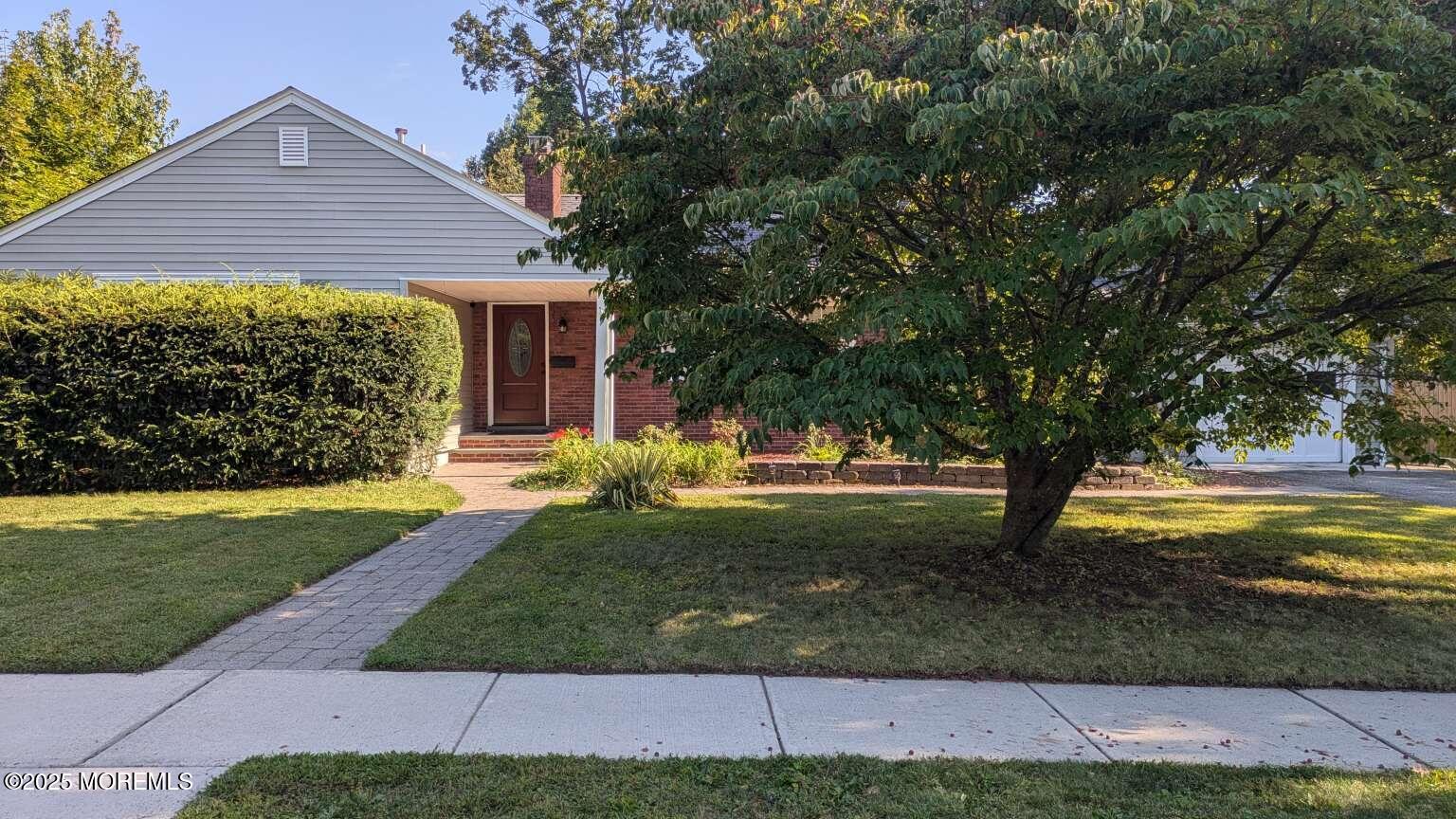 7 Sunset Avenue Image 2