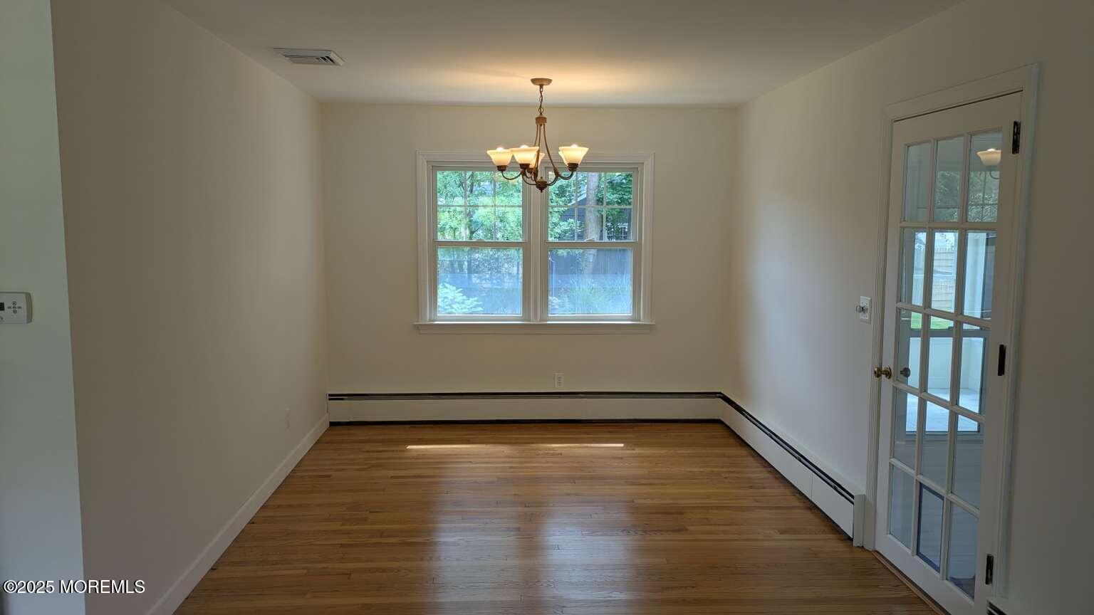 7 Sunset Avenue Image 5