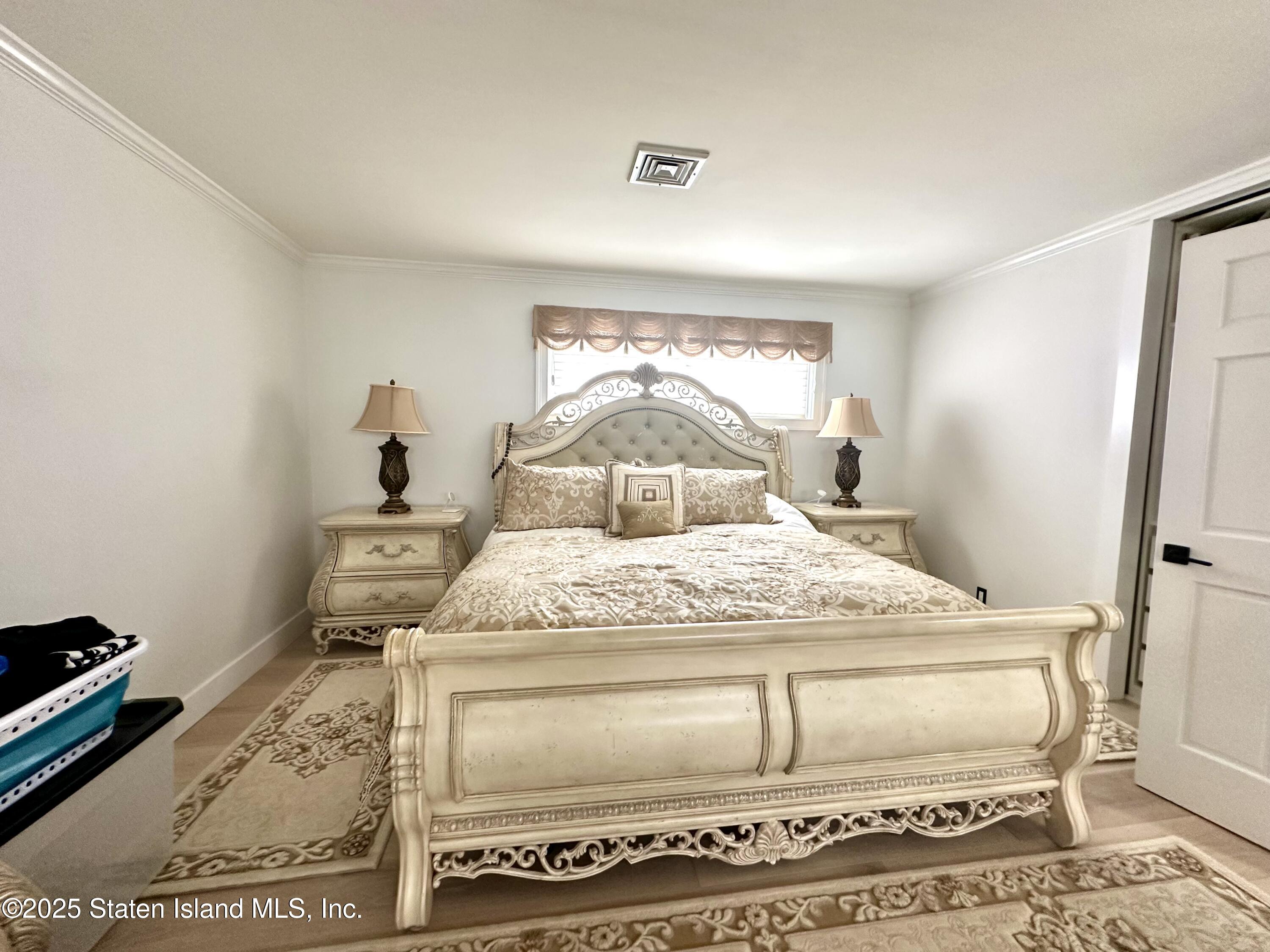 211 Hull Avenue, Staten Island, NY, 10306 image 8