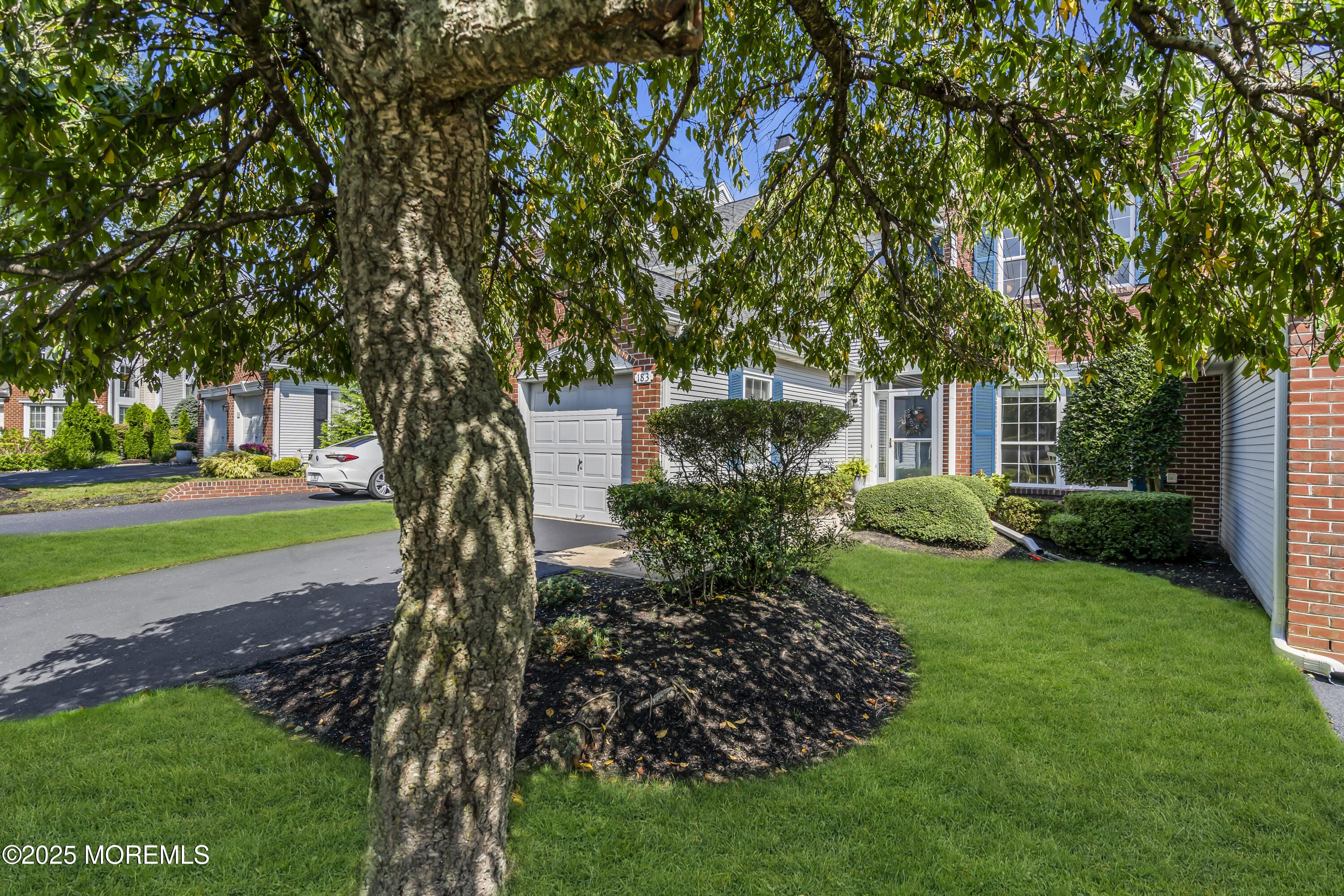 183 S Manor Court, Wall, NJ, 07719 image 45