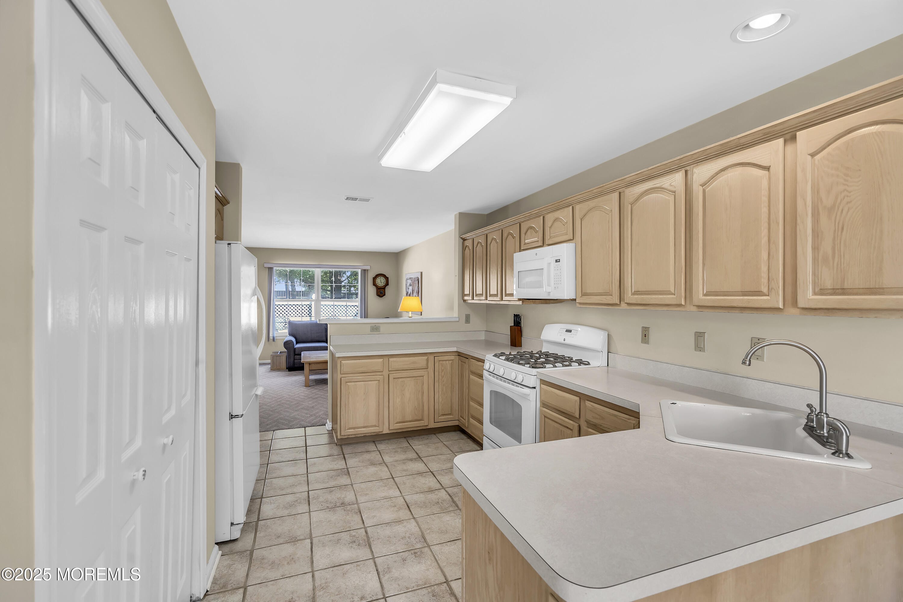 183 S Manor Court, Wall, NJ, 07719 image 10