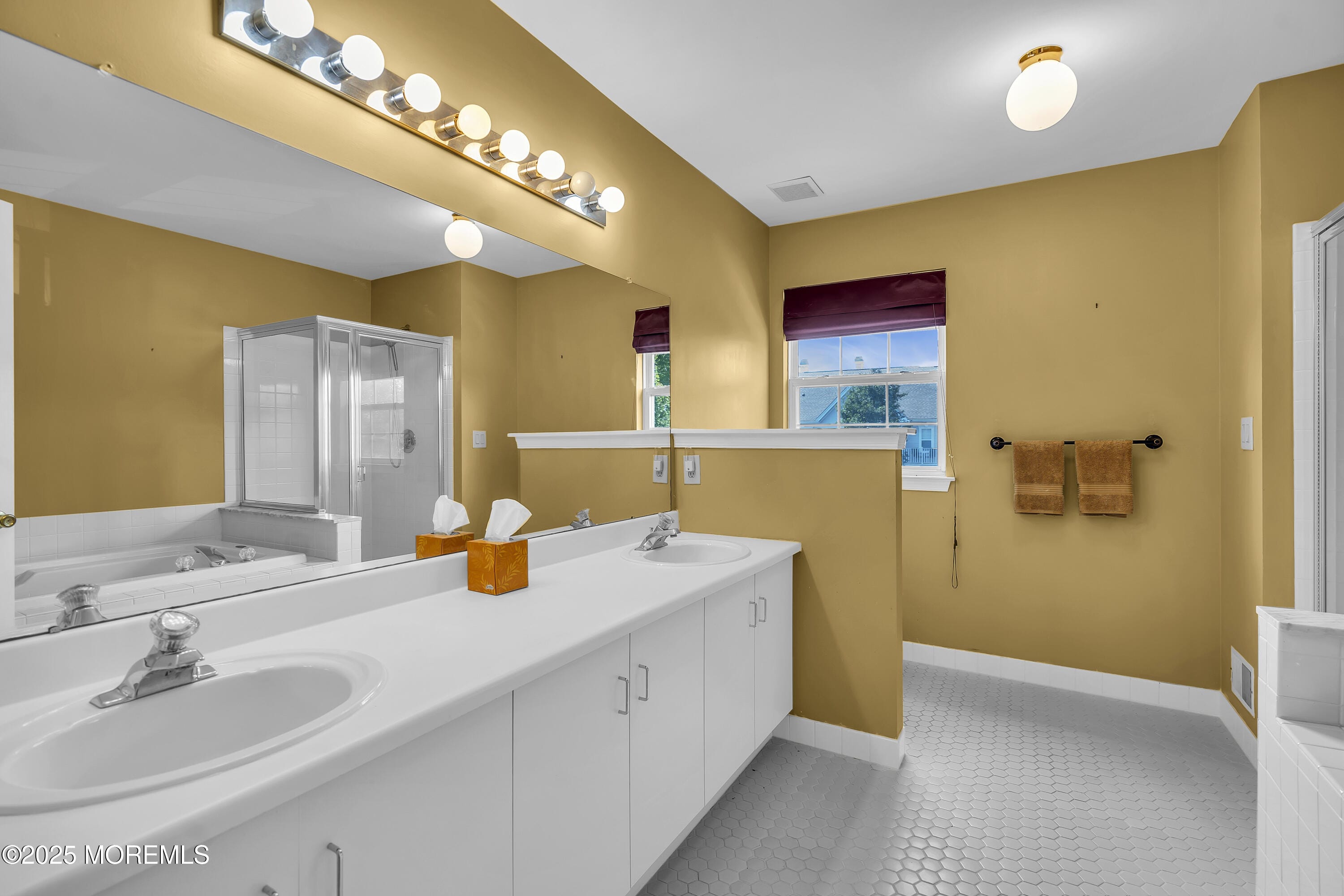 183 S Manor Court, Wall, NJ, 07719 image 28