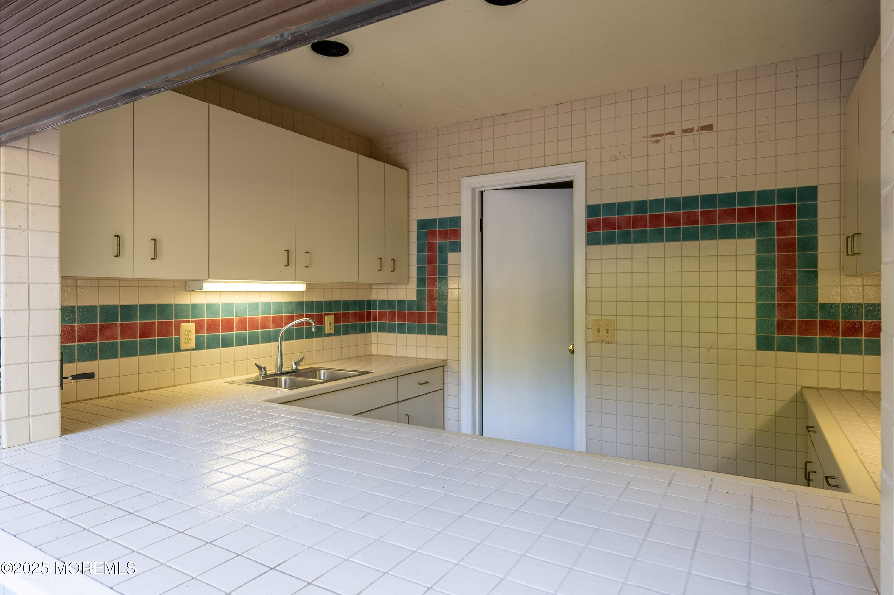 2113 First Avenue, Allenwood, NJ, 08720 image 83