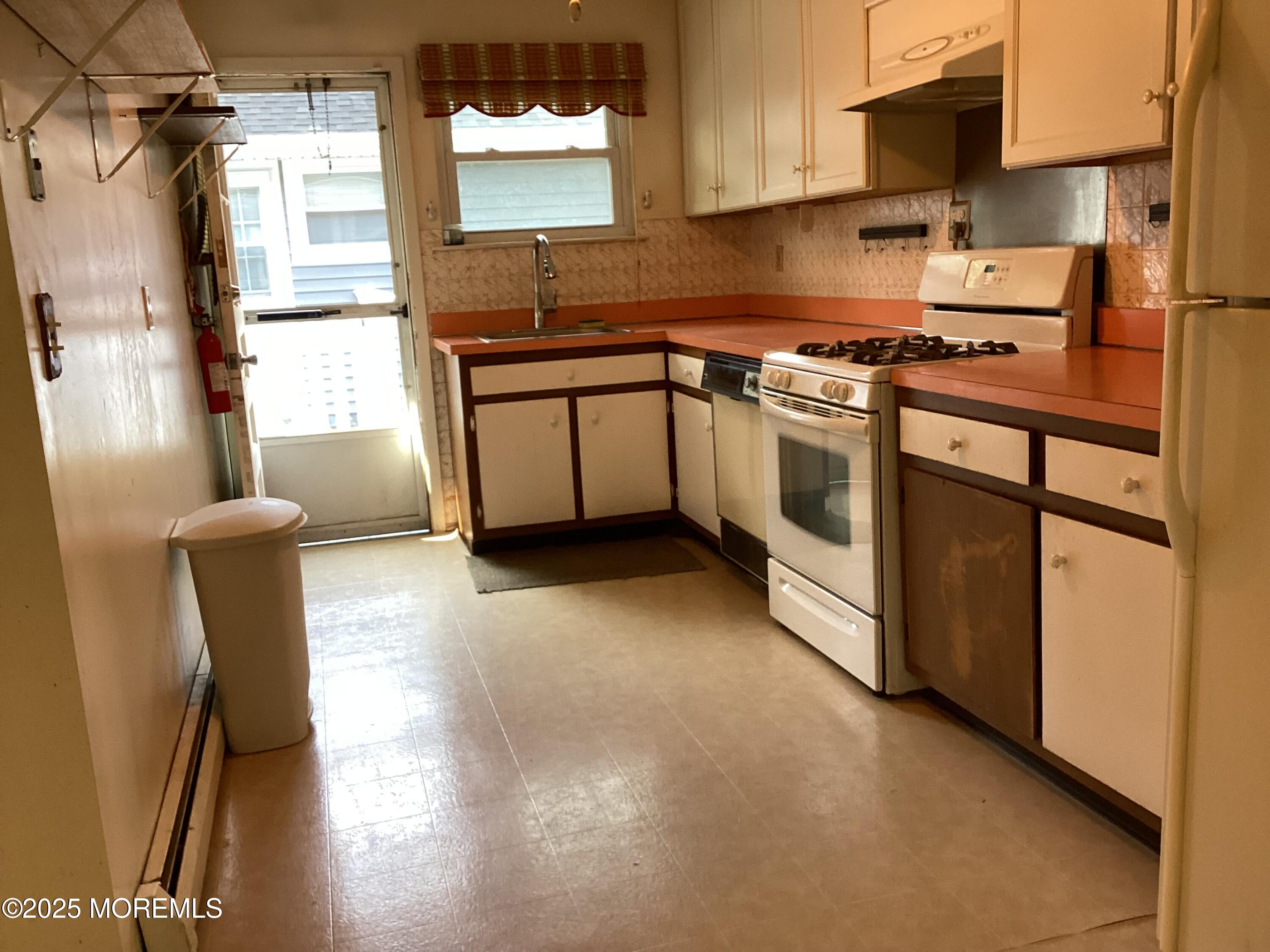2224 Mount Hope Lane, Toms River, NJ, 08753 image 13
