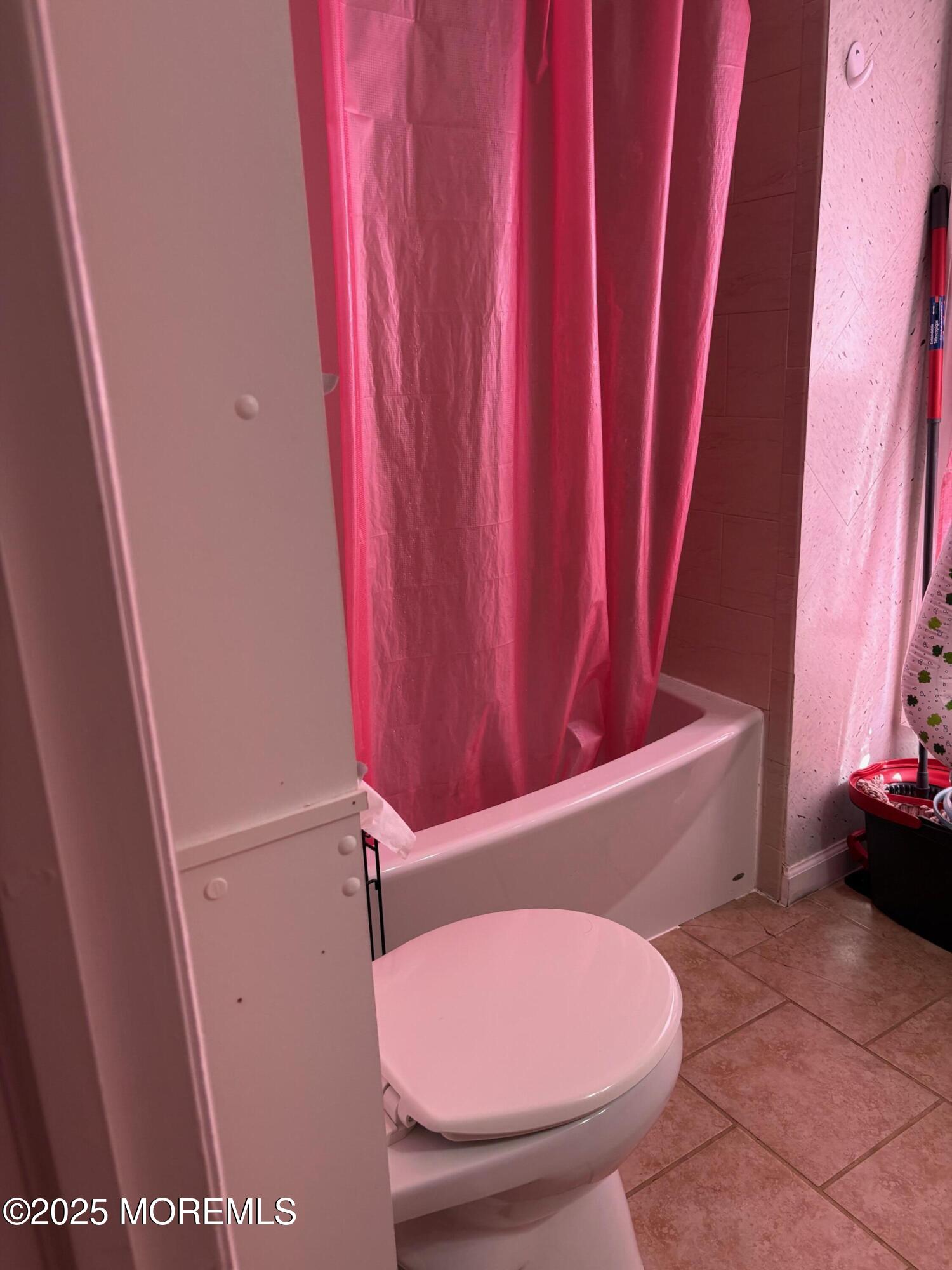 Freehold, NJ, 07728 image 13
