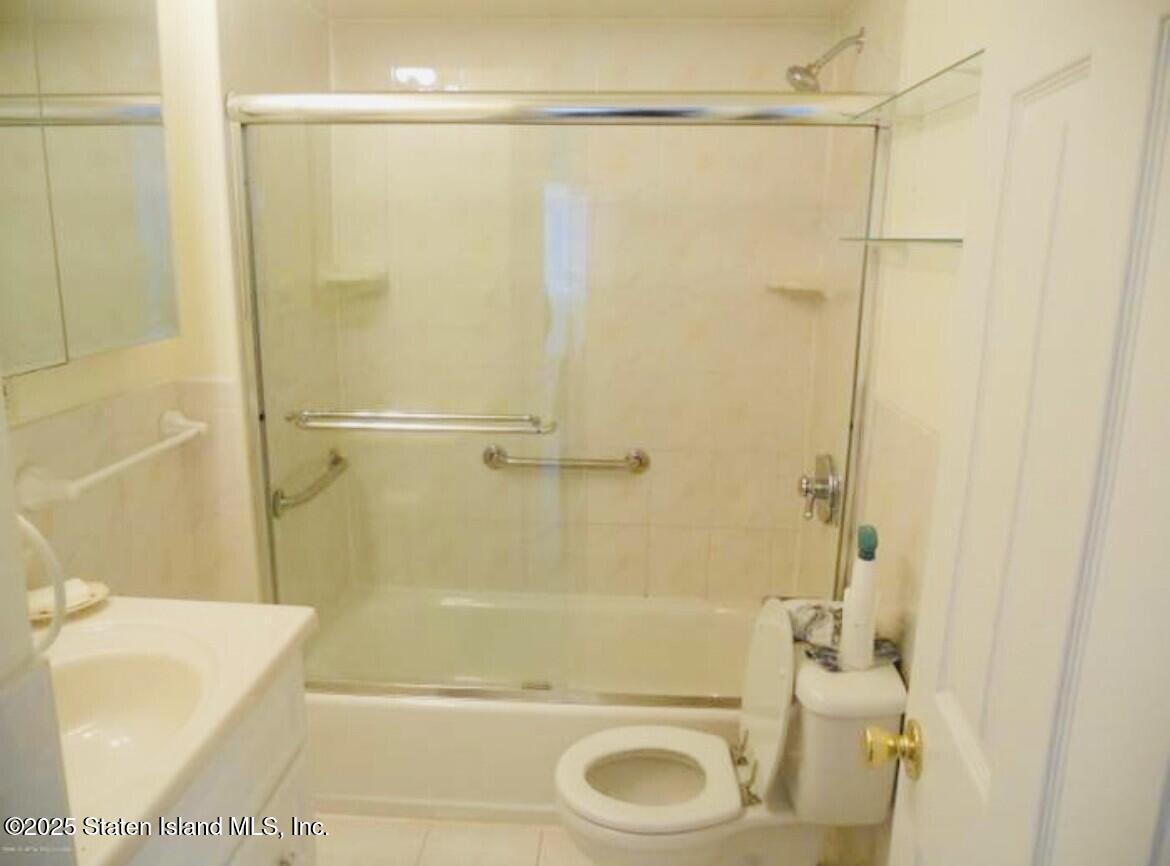 27 Eadie Place, Staten Island, NY, 10301 image 8