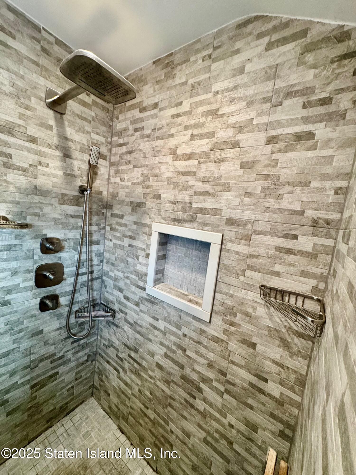 200 Llewellyn Place, Staten Island, NY, 10310 image 23