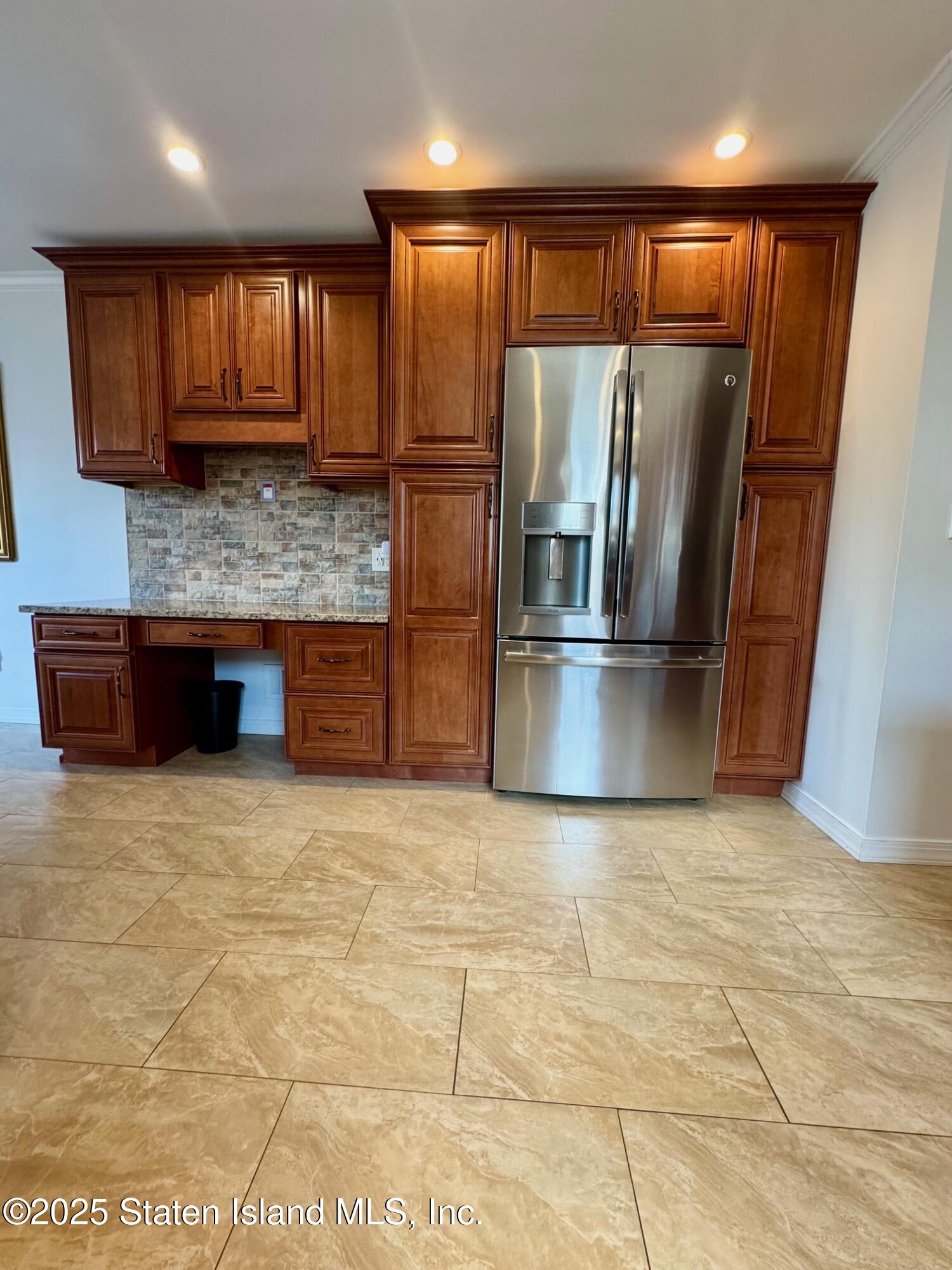 200 Llewellyn Place, Staten Island, NY, 10310 image 6