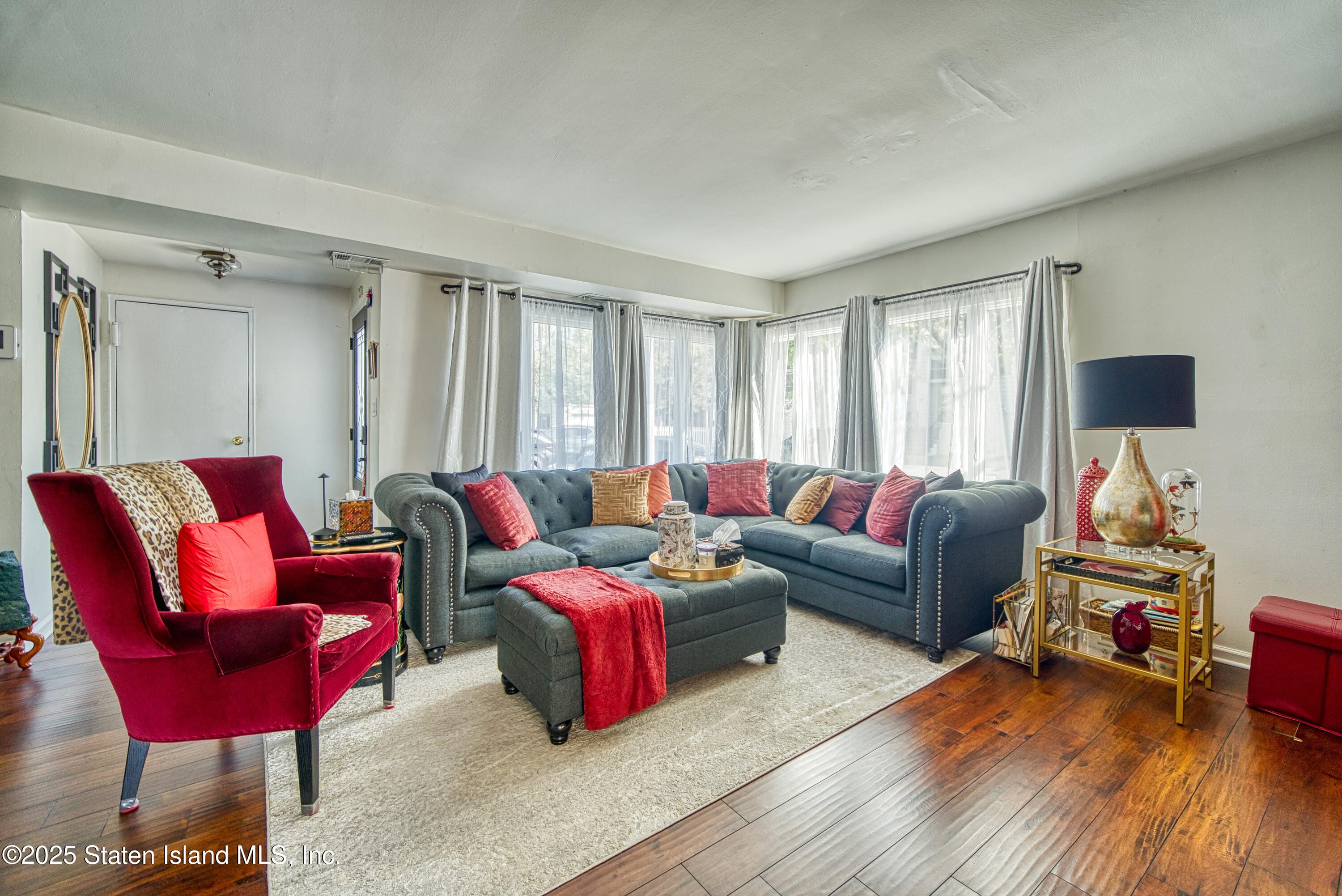 320 Hampton Green, Staten Island, NY, 10312 image 7