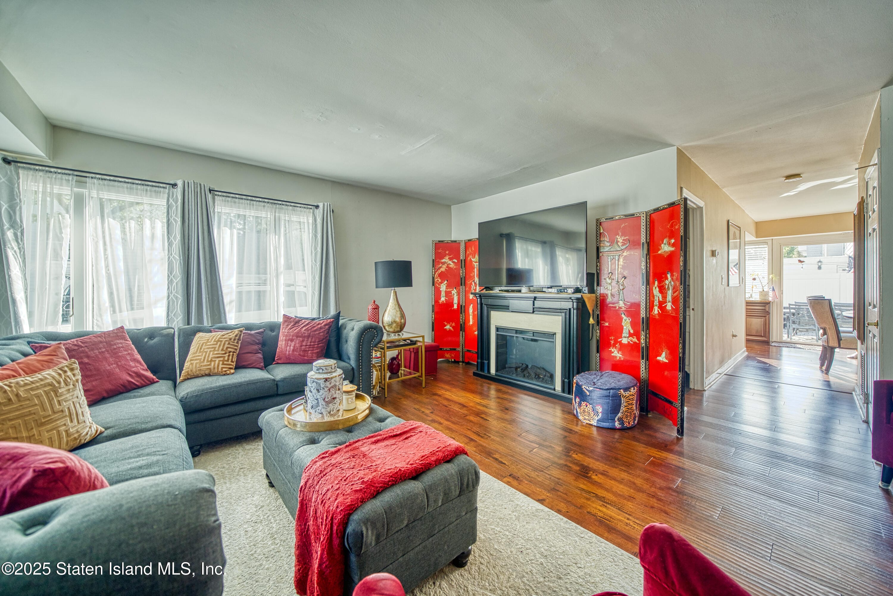 320 Hampton Green, Staten Island, NY, 10312 image 10