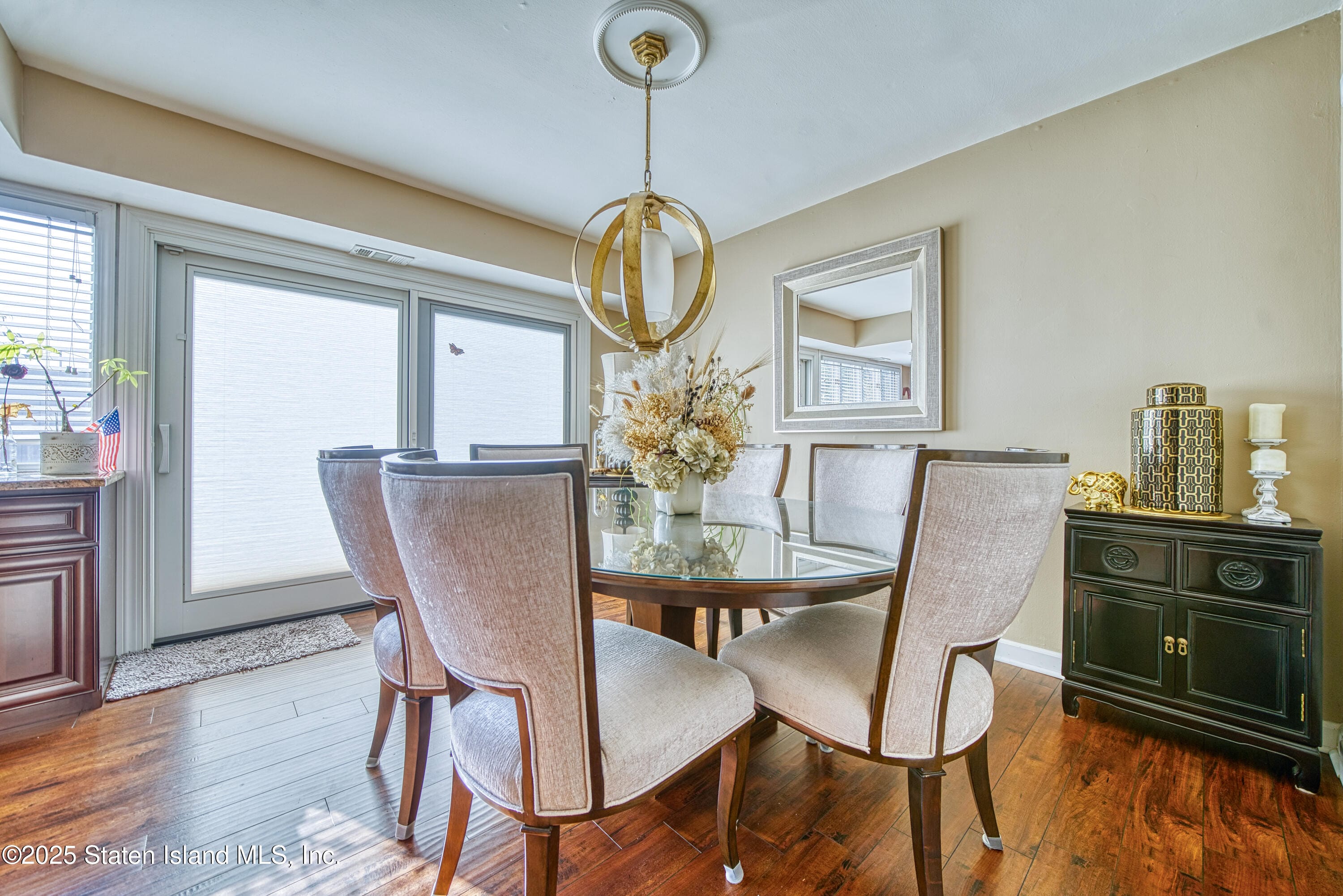 320 Hampton Green, Staten Island, NY, 10312 image 11