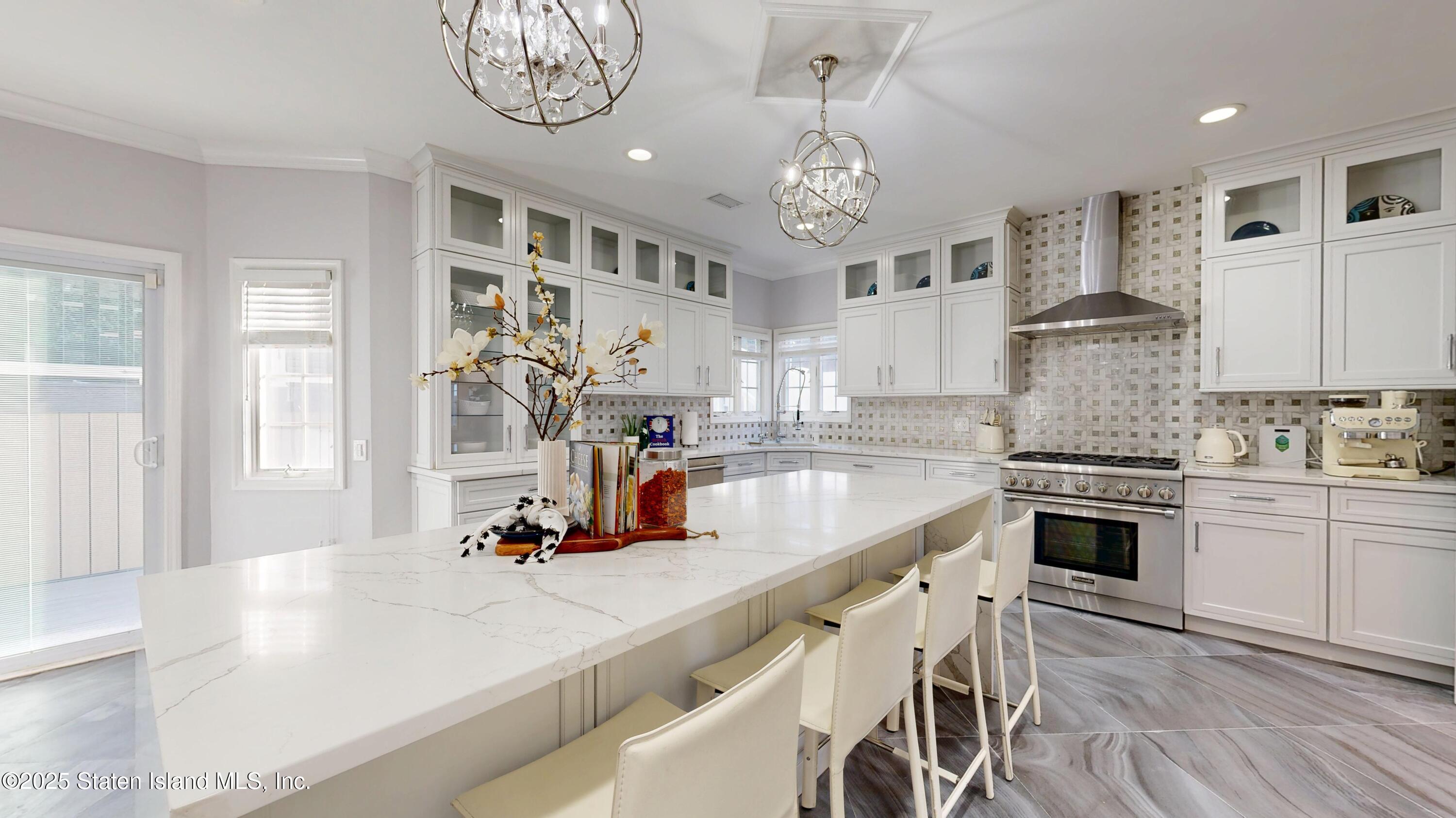 55 Nicole Loop, Staten Island, NY, 10301 image 9