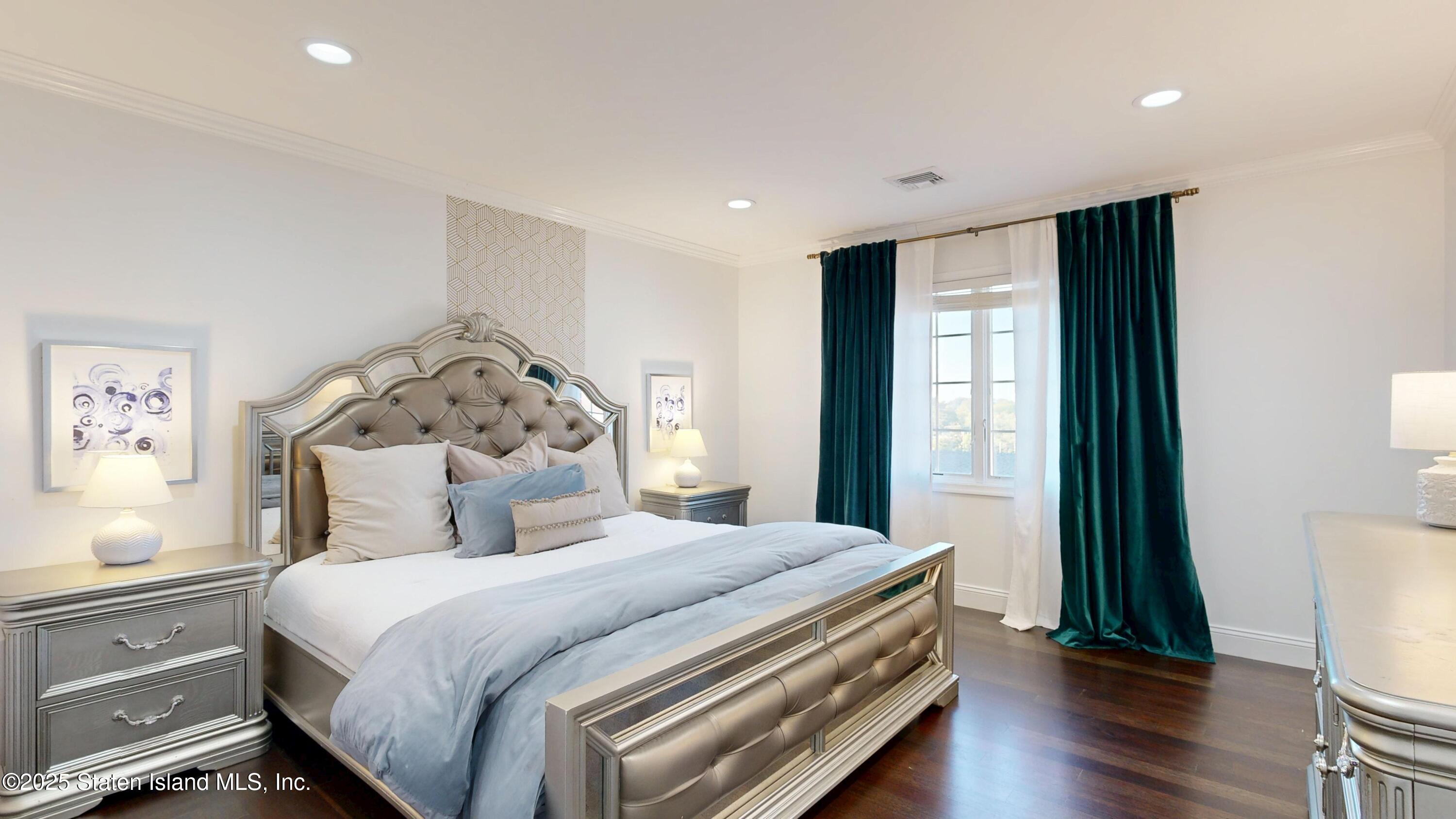 55 Nicole Loop, Staten Island, NY, 10301 image 17