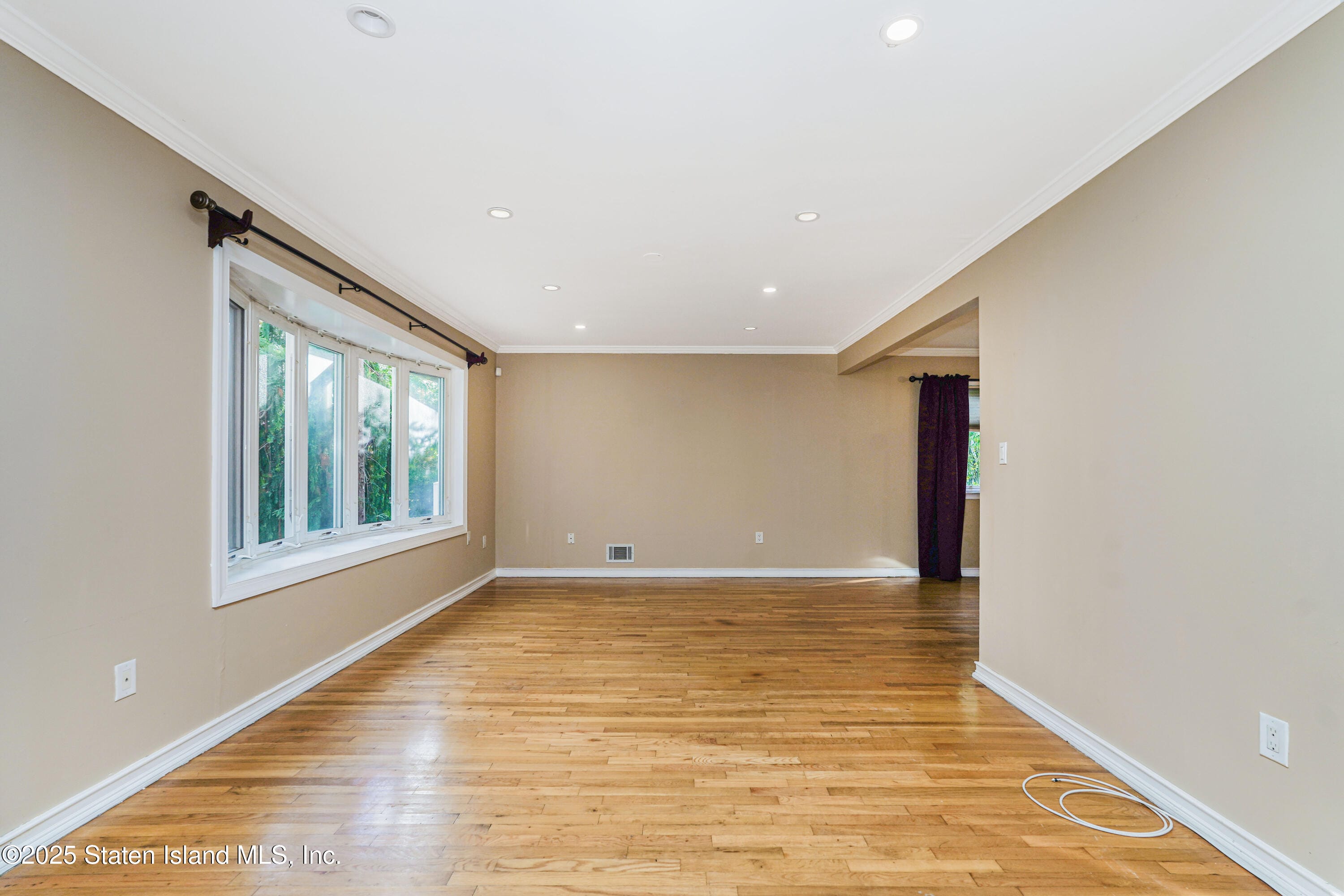 362 Jefferson Avenue Image 5