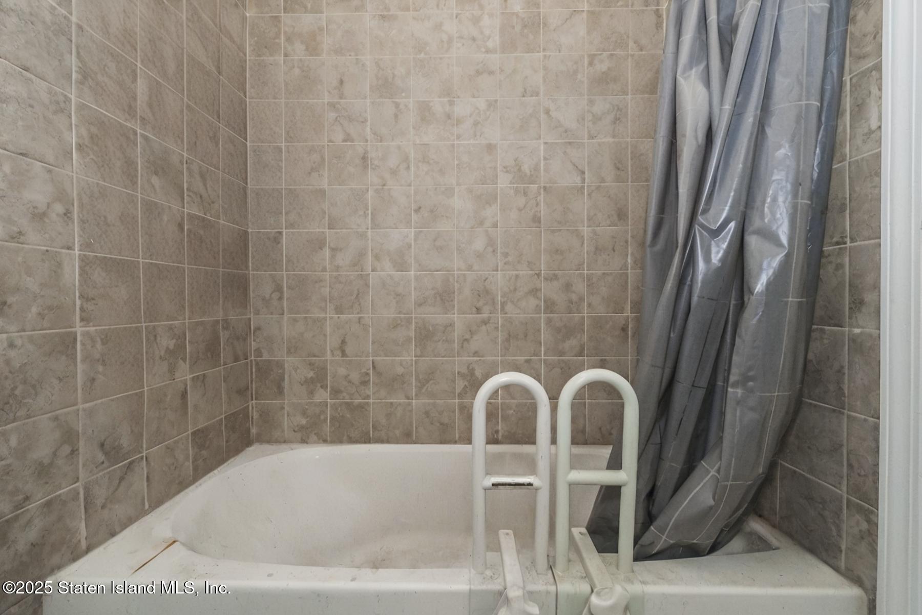 47 Center Place, Staten Island, NY, 10306 image 12