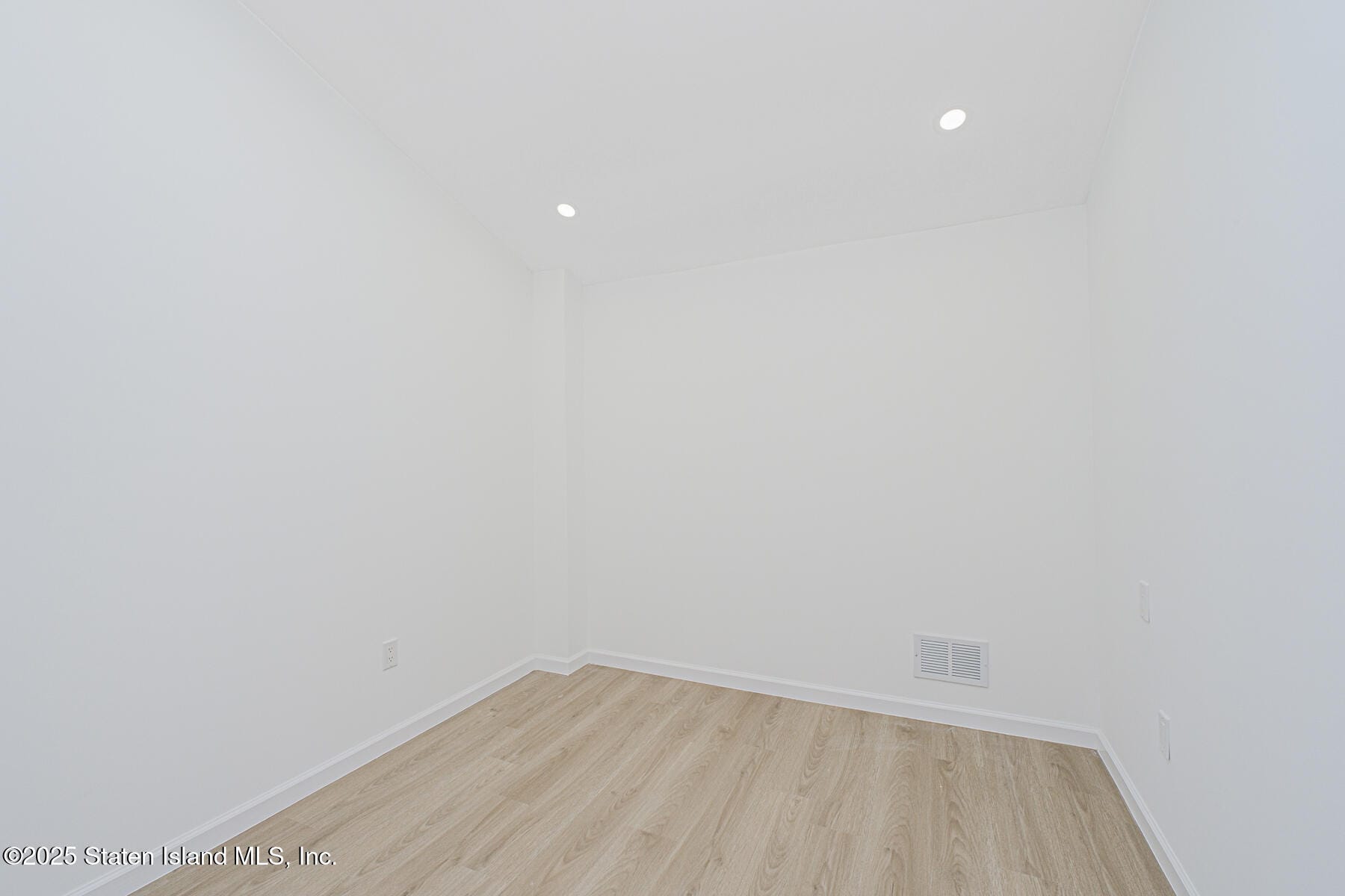 331 Union Avenue, Staten Island, NY, 10303 image 22