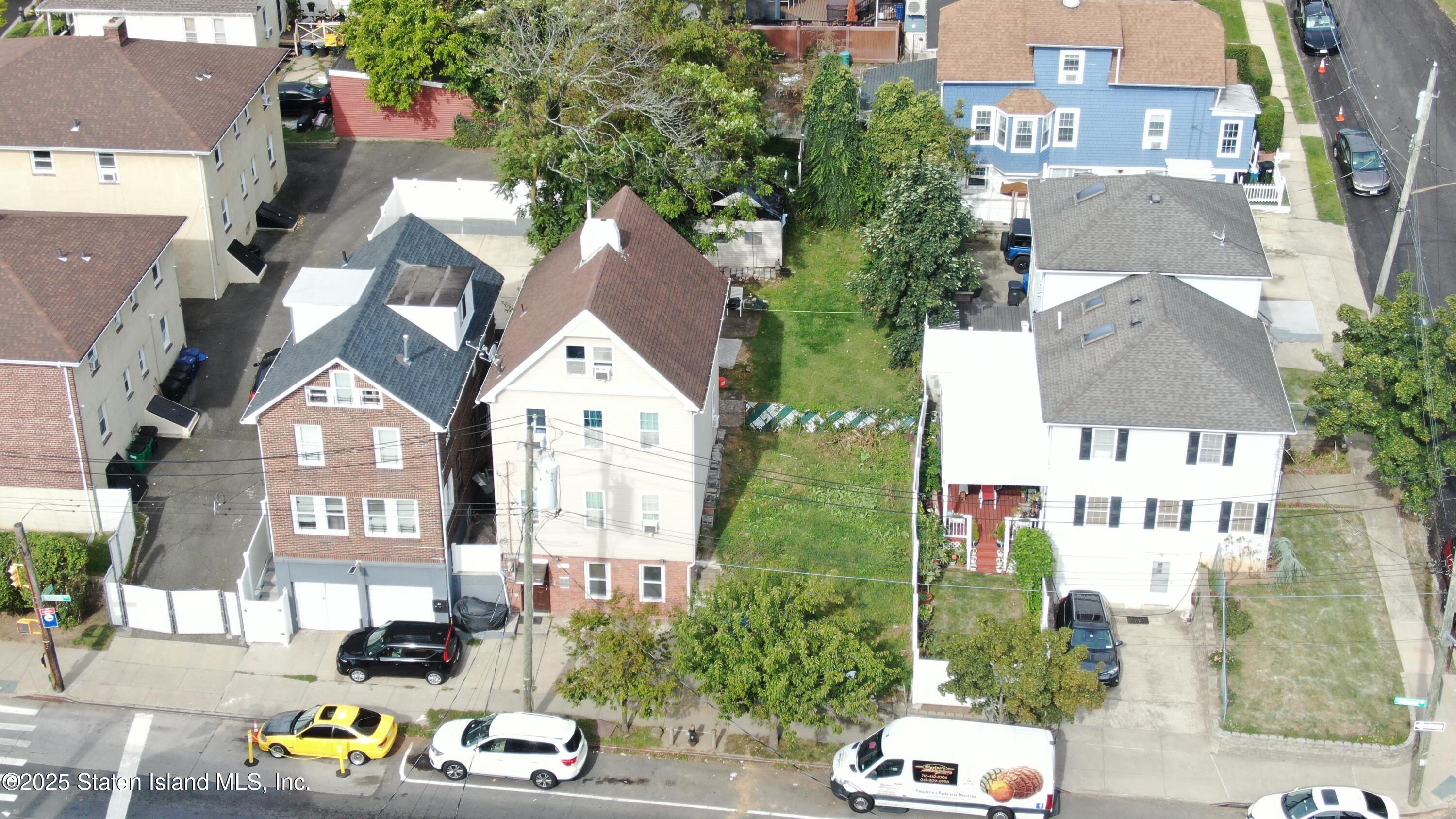 601 Richmond Road Image 2