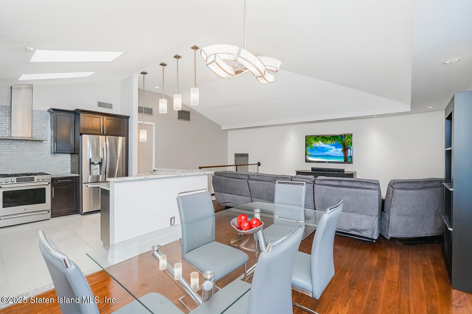 4 Gary Place, Staten Island, NY, 10314 image 16