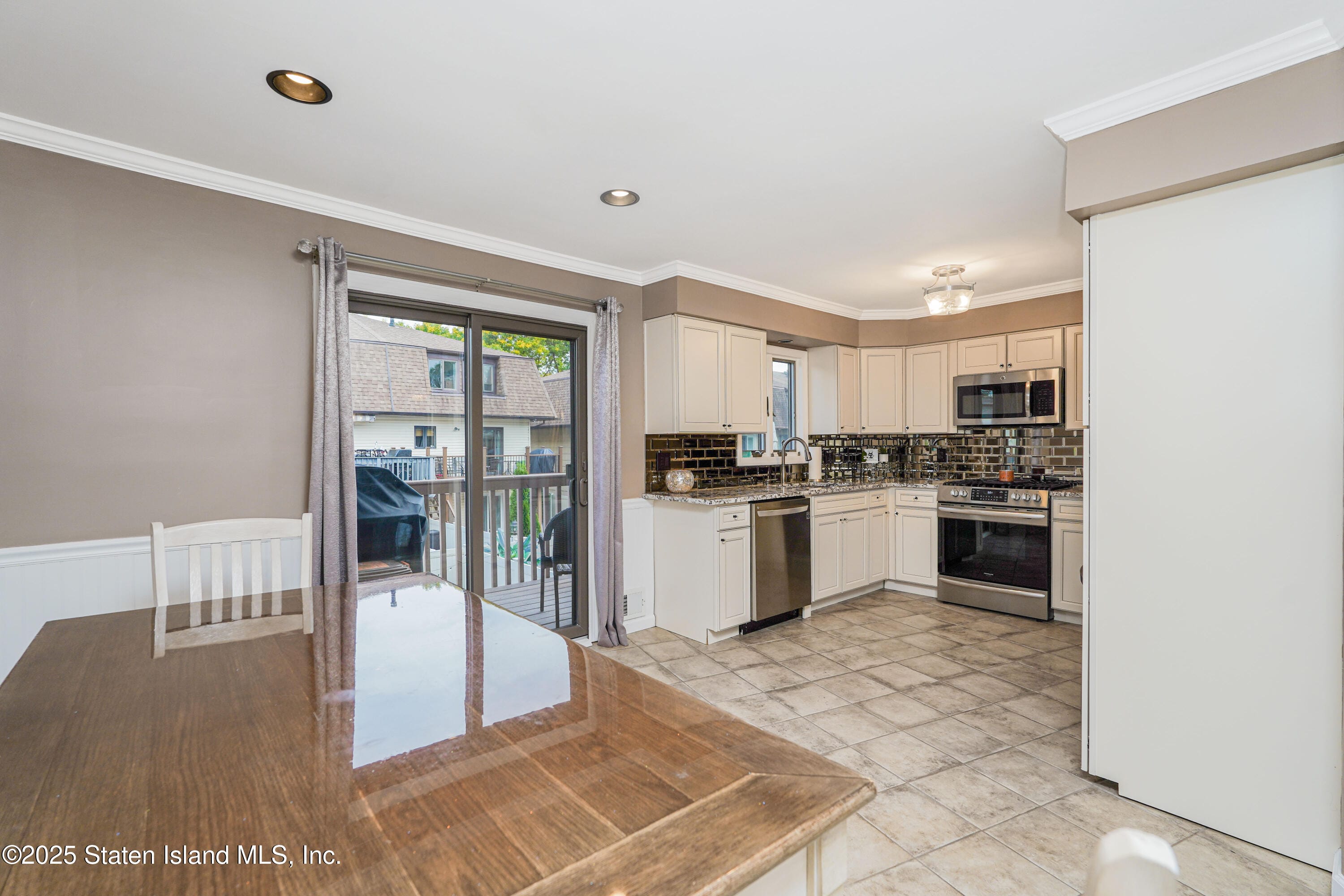 816 Sinclair Avenue, Staten Island, NY, 10309 image 7