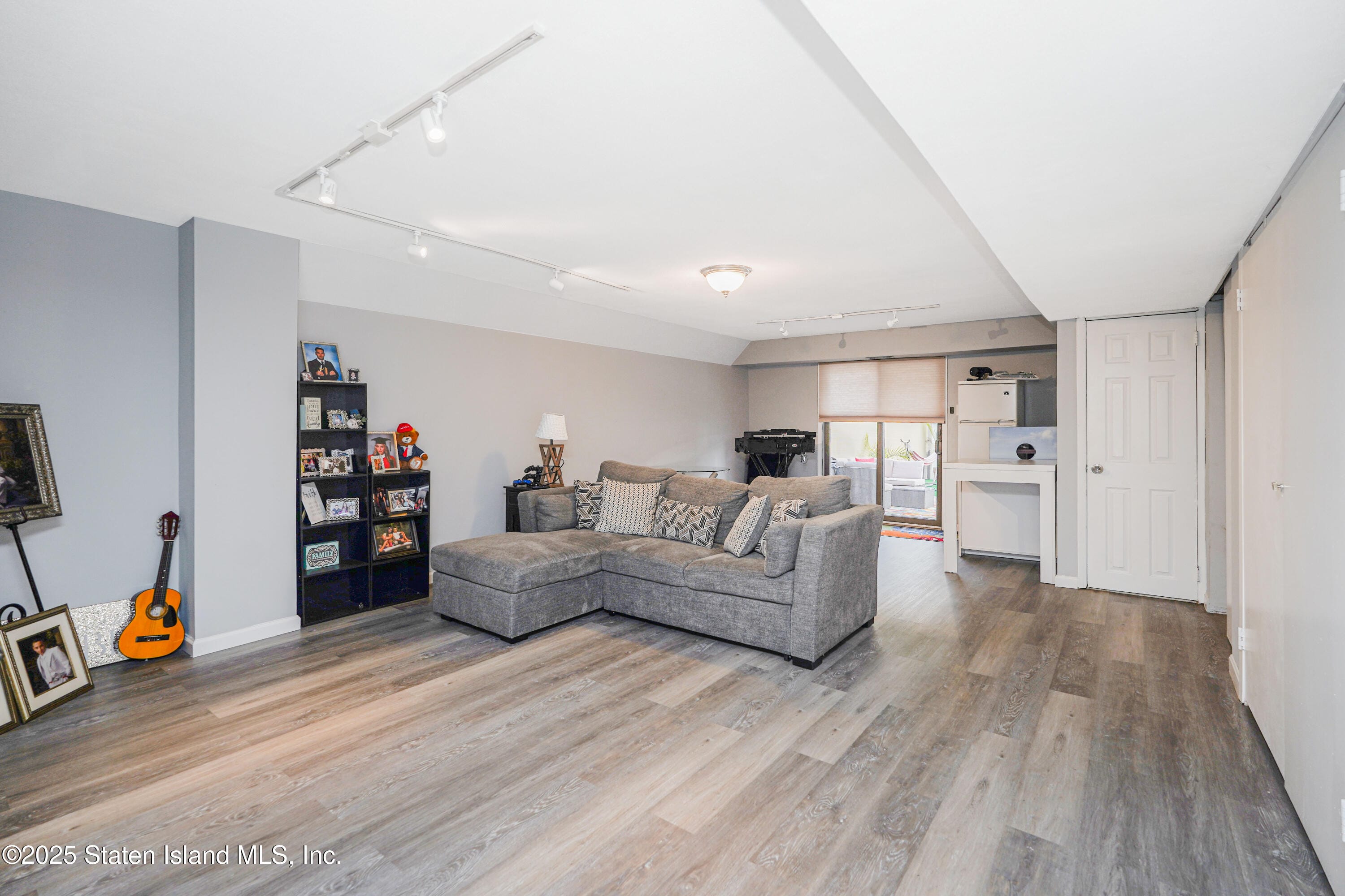 816 Sinclair Avenue, Staten Island, NY, 10309 image 24