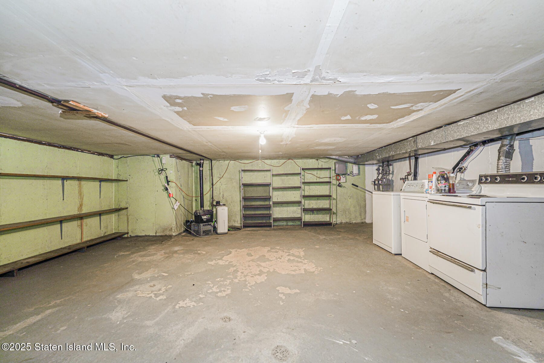 98 Logan Avenue, Staten Island, NY, 10301 image 32