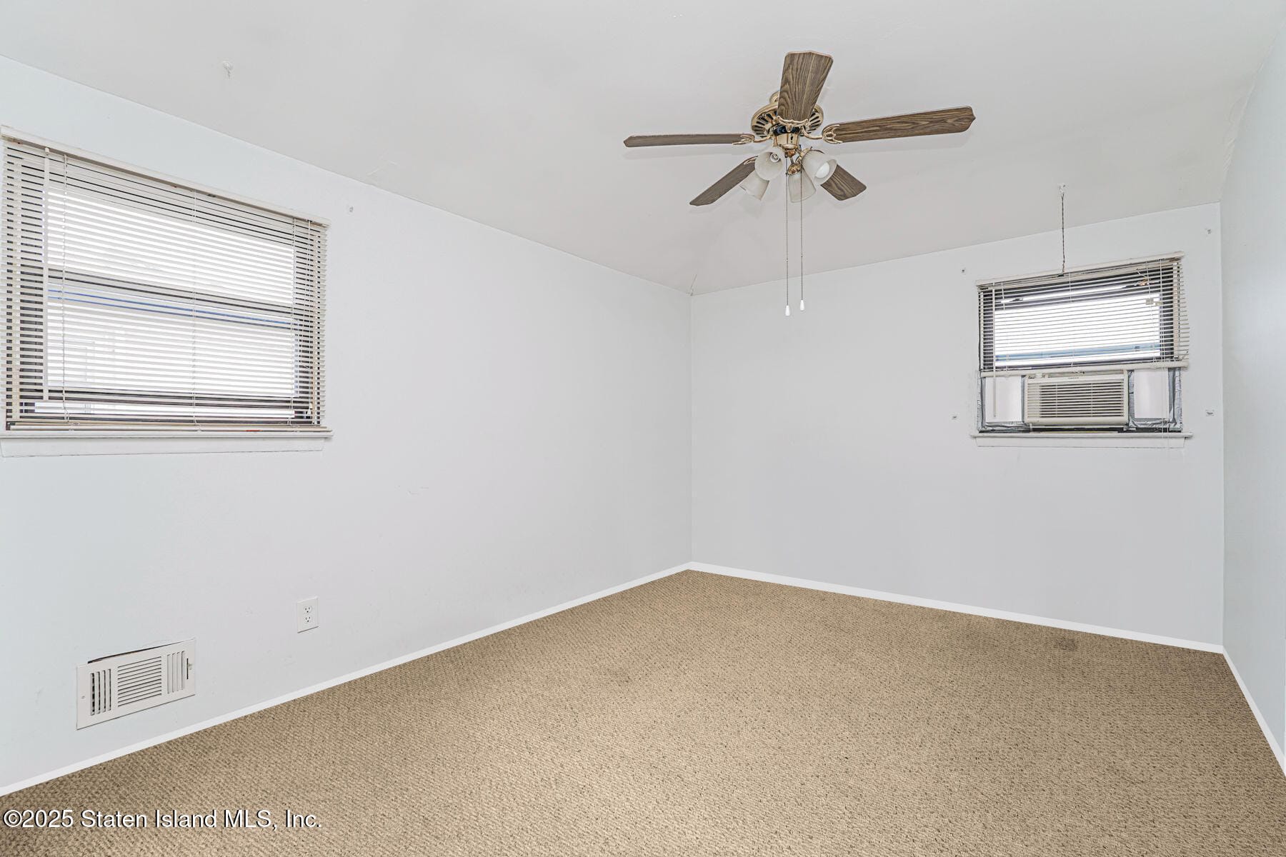 98 Logan Avenue, Staten Island, NY, 10301 image 21