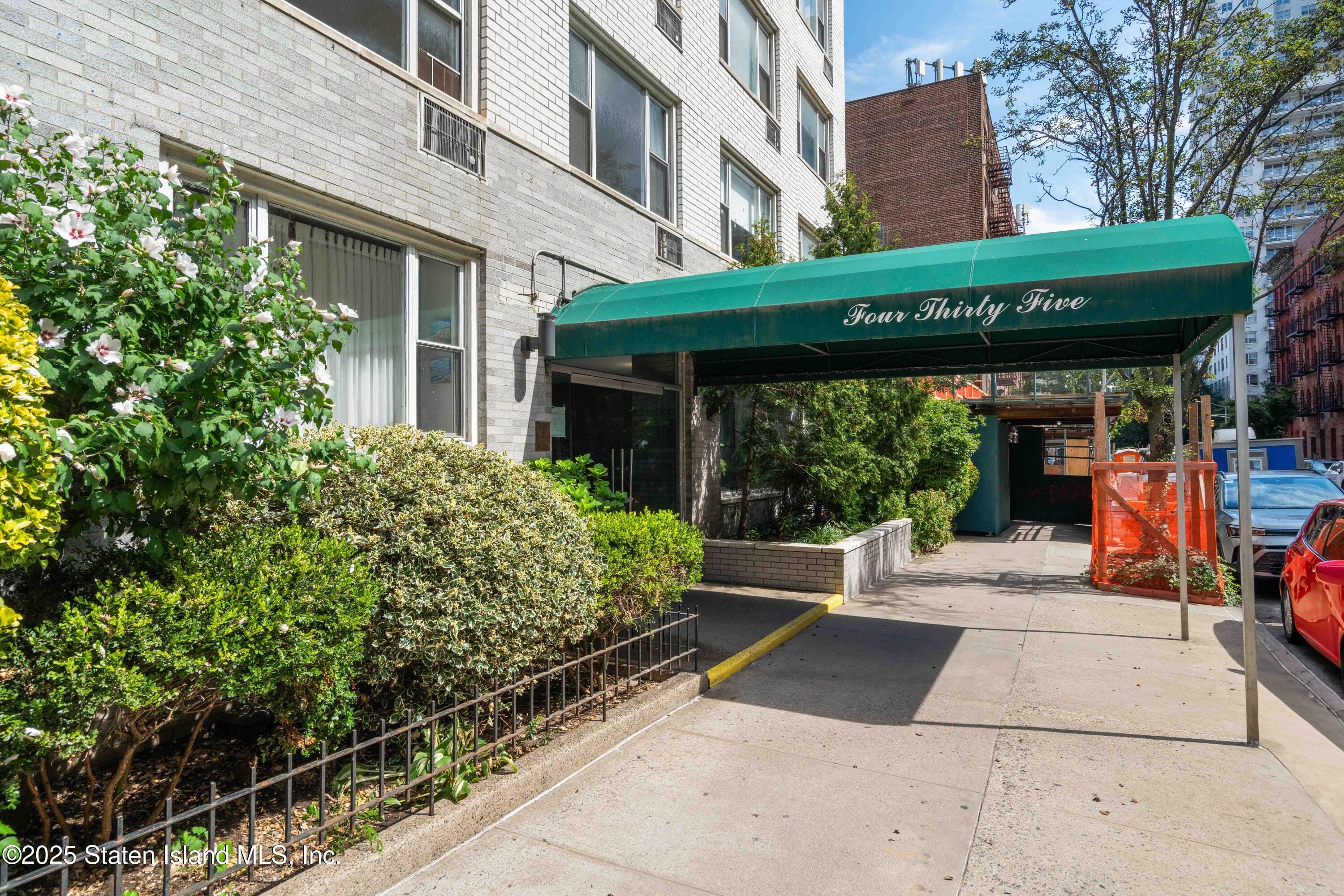 435 E 77th Street 4h Image 2