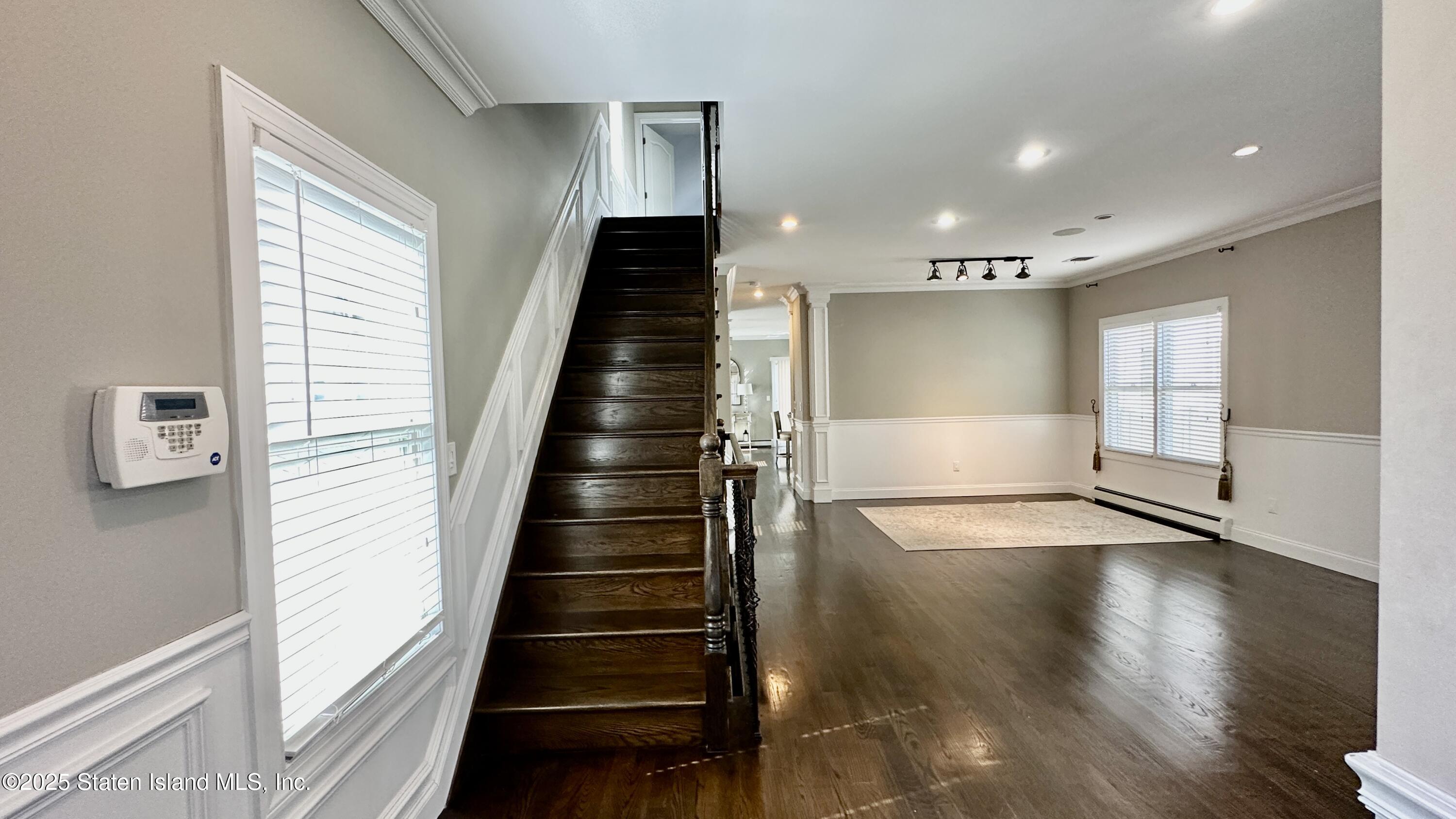 998 Annadale Road Image 4