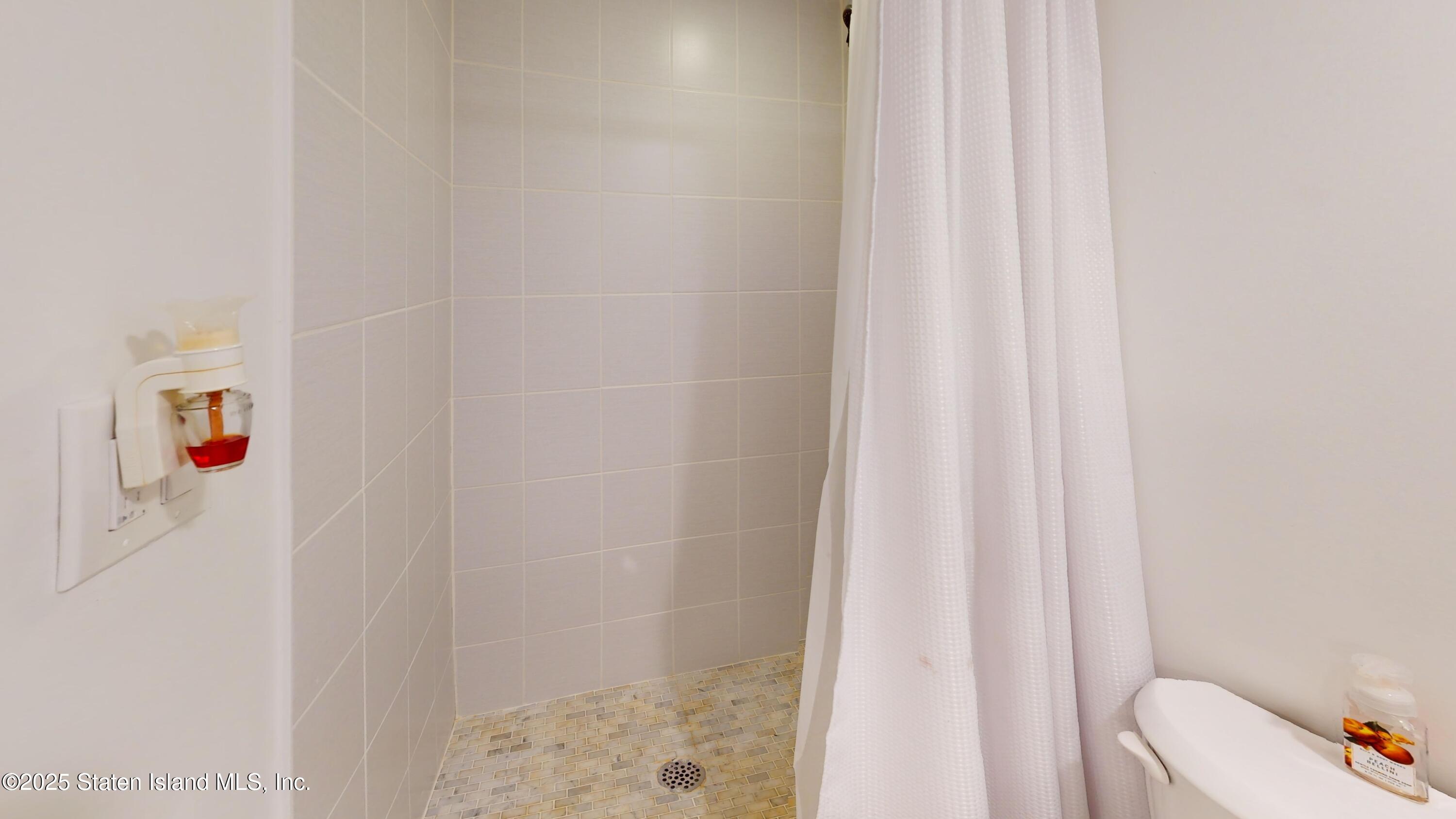 144 Bryson Avenue, Staten Island, NY, 10302 image 37