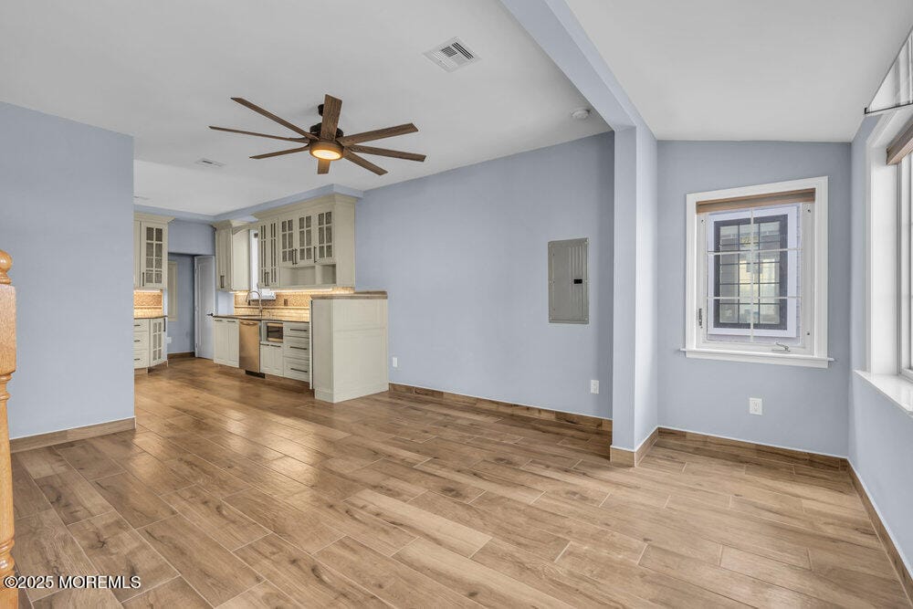 10 South Street, Sea Bright, NJ, 07760 image 17