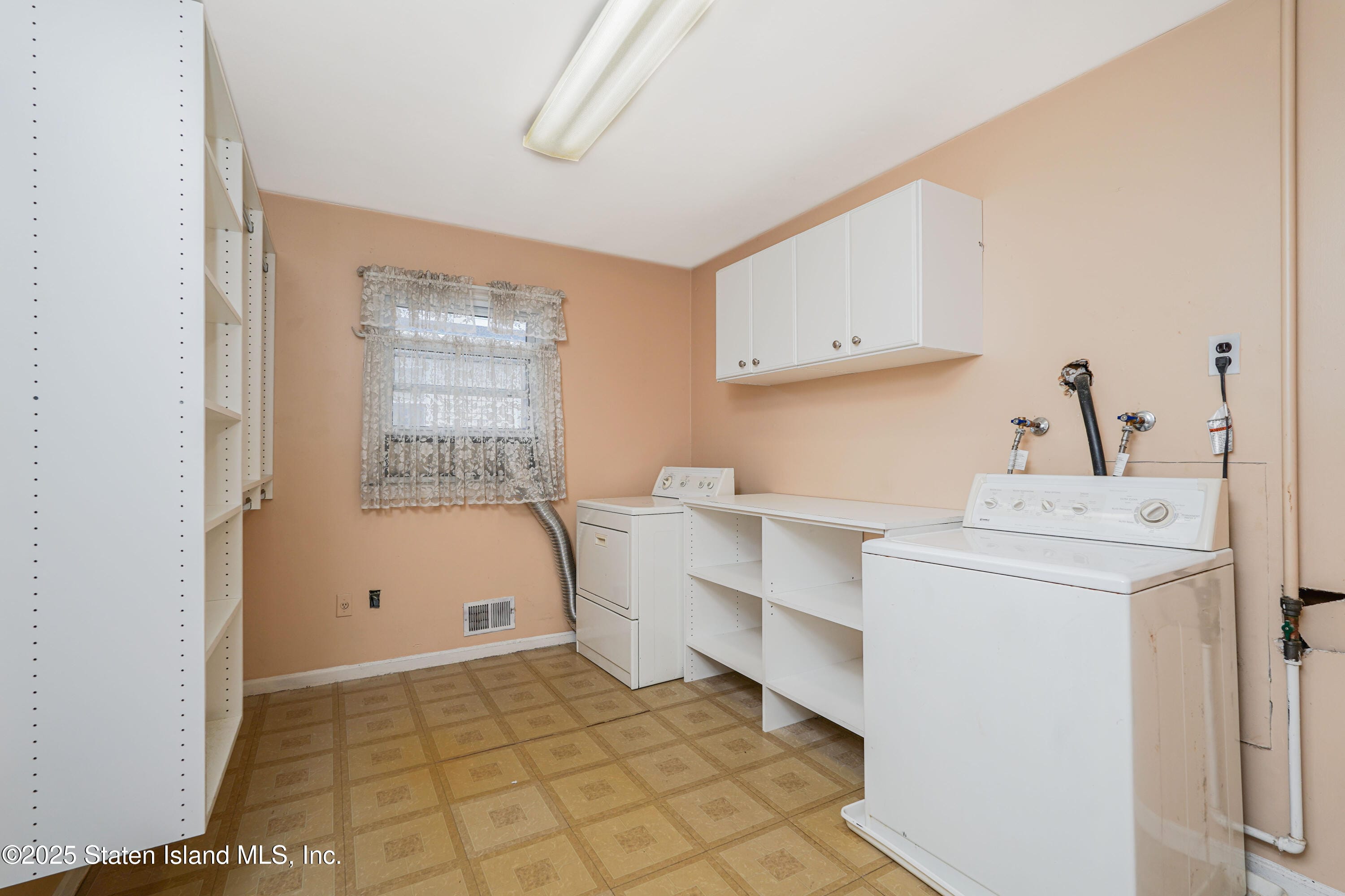 1 Sunset Hill Drive, Staten Island, NY, 10301 image 23