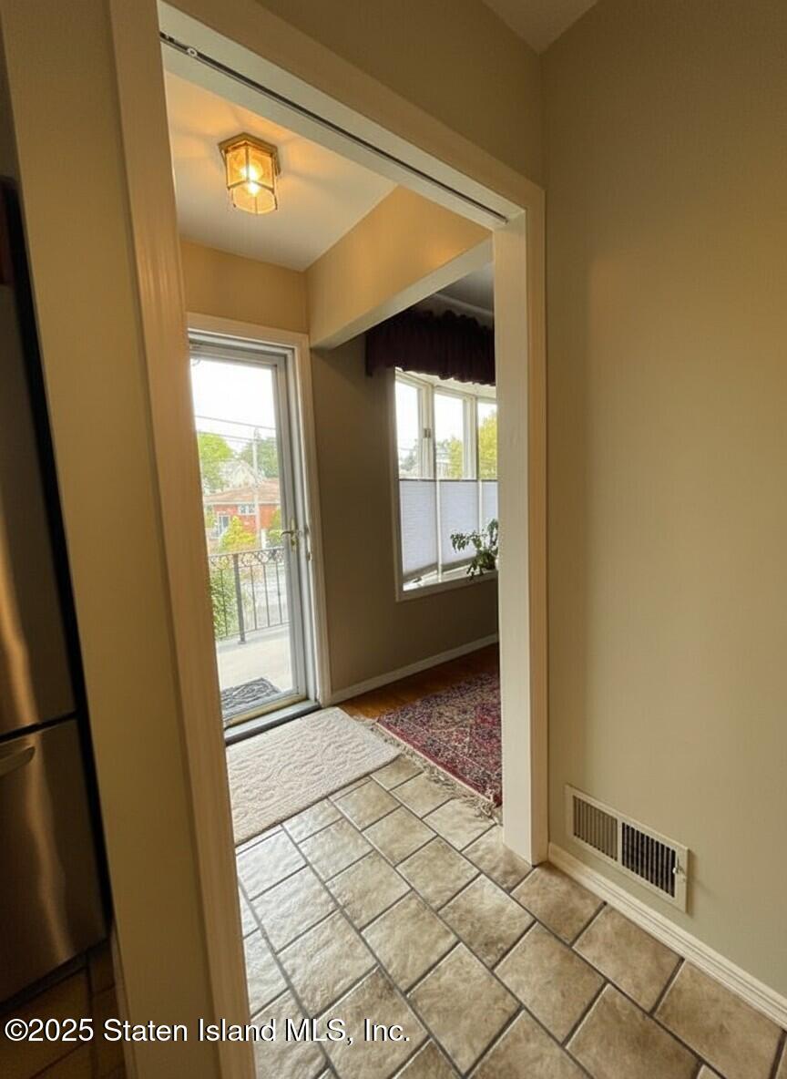 35 Greenport Street, Staten Island, NY, 10304 image 16