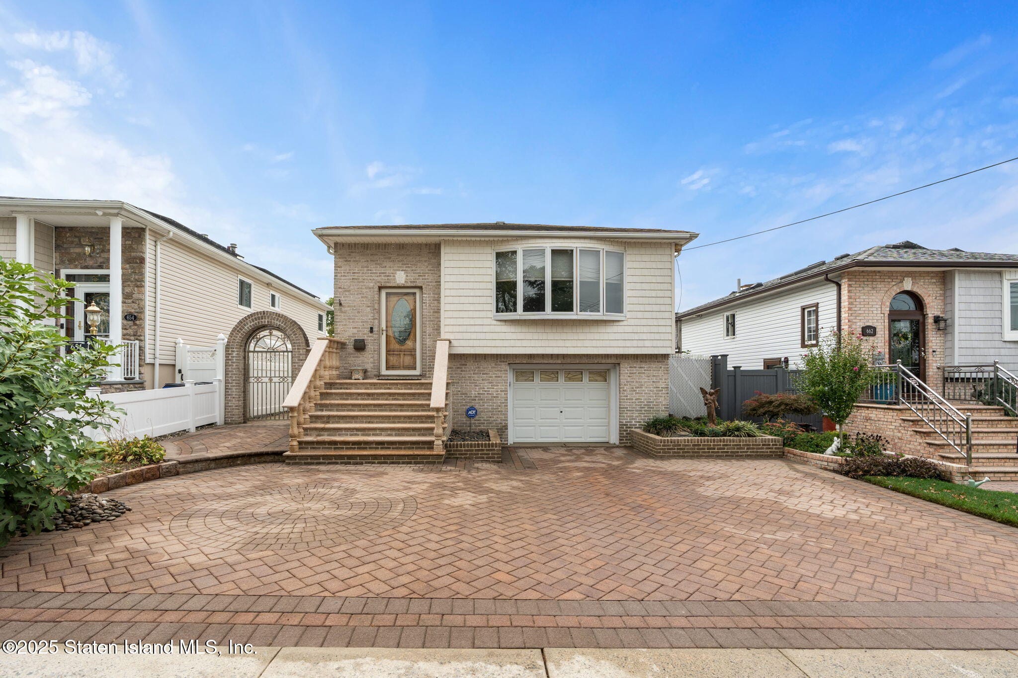 658 Rathbun Avenue, Staten Island, NY, 10312